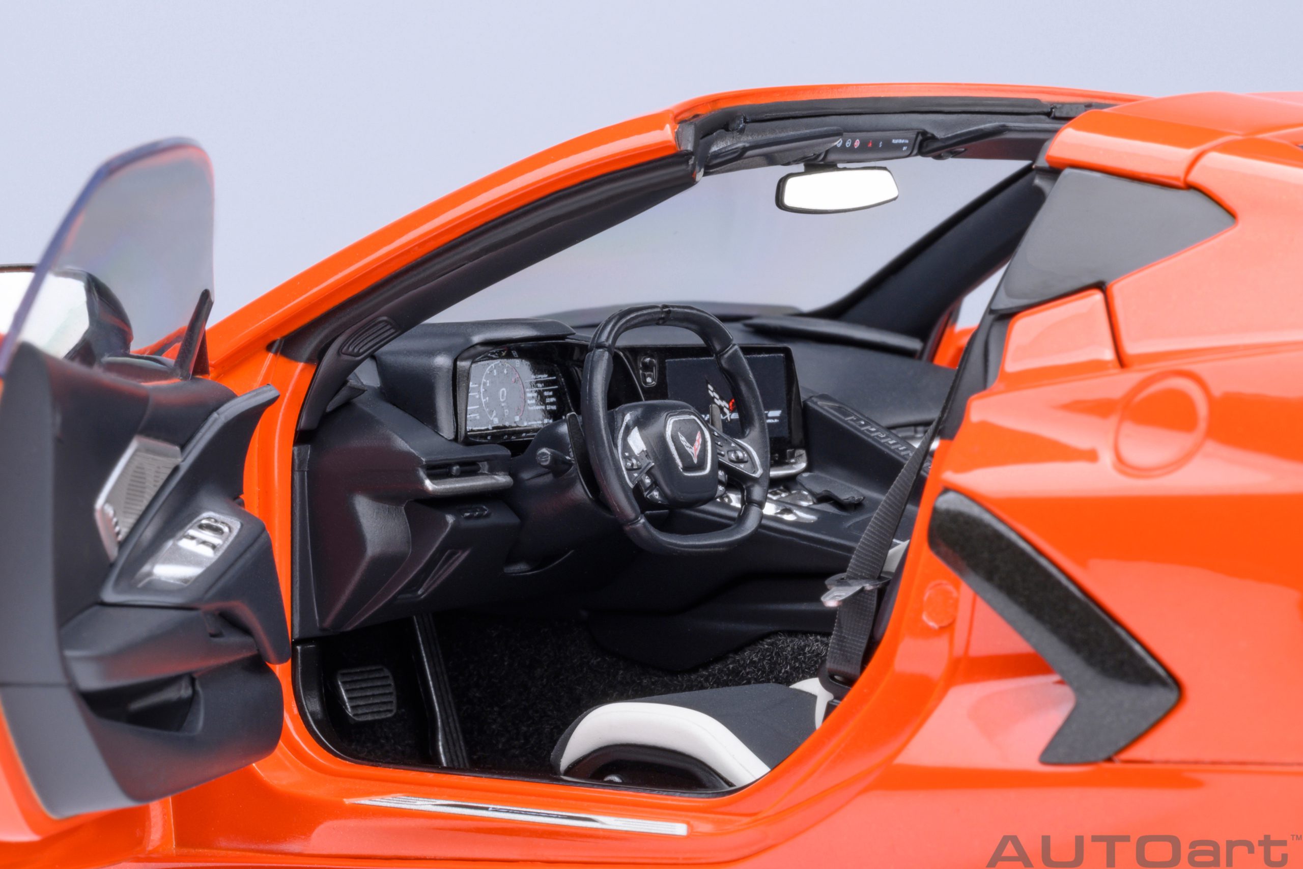 AUTOart Chevrolet Corvette C8 Stingray Z51 2020 1:18 - Sebring Orange - Image 11