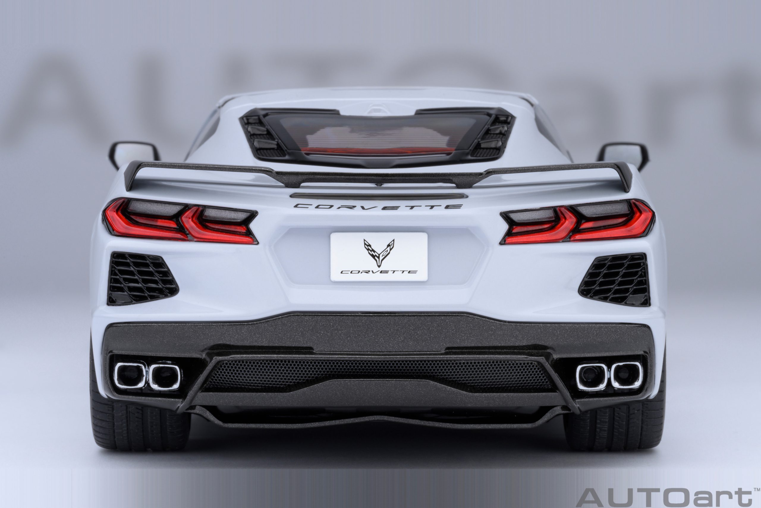 AUTOart Chevrolet Corvette C8 Stingray Z51 1:18 - Ceramic Matrix Grey Metallic - Immagine 8