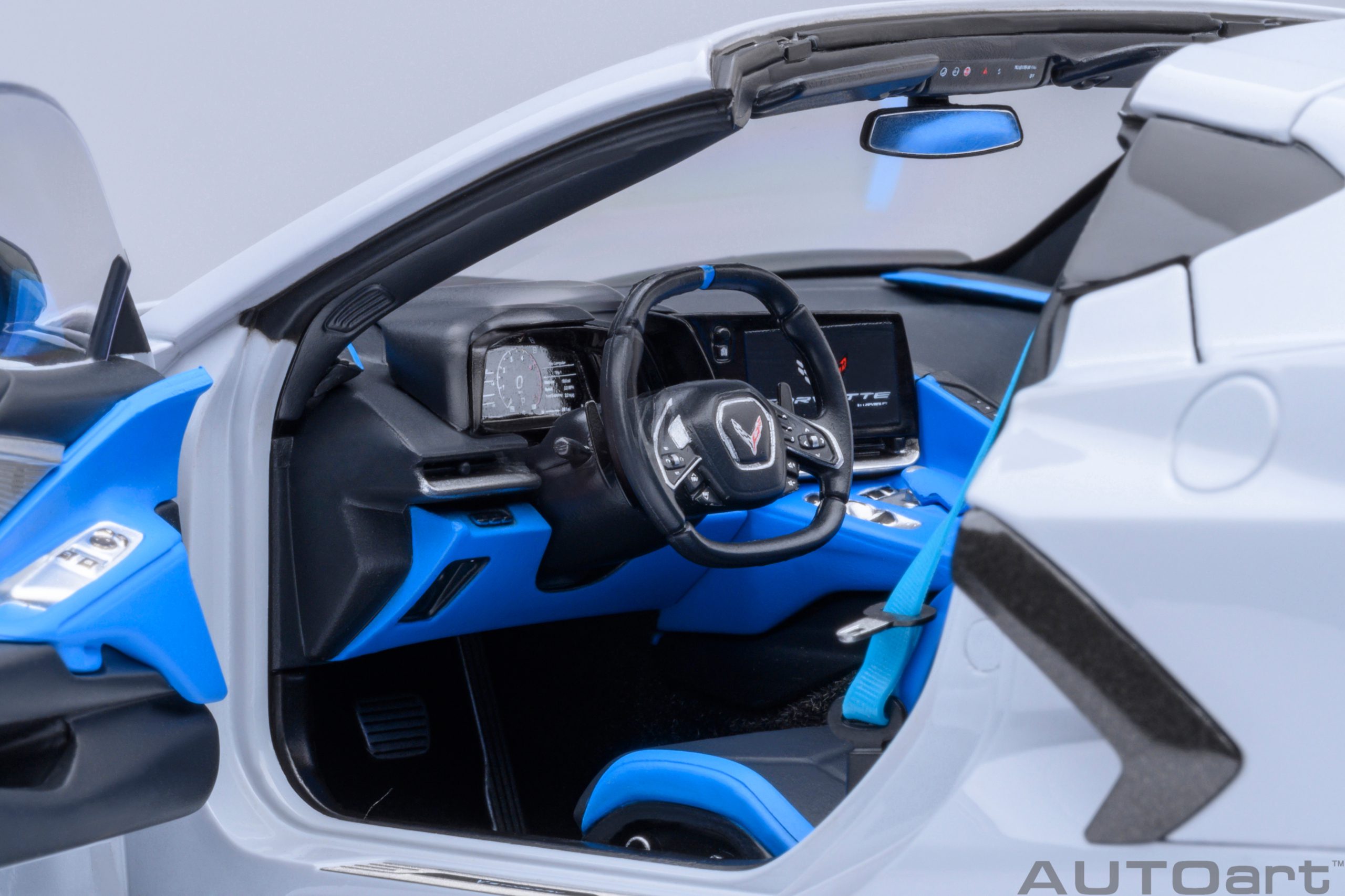 AUTOart Chevrolet Corvette C8 Stingray Z51 1:18 - Ceramic Matrix Grey Metallic - Immagine 11