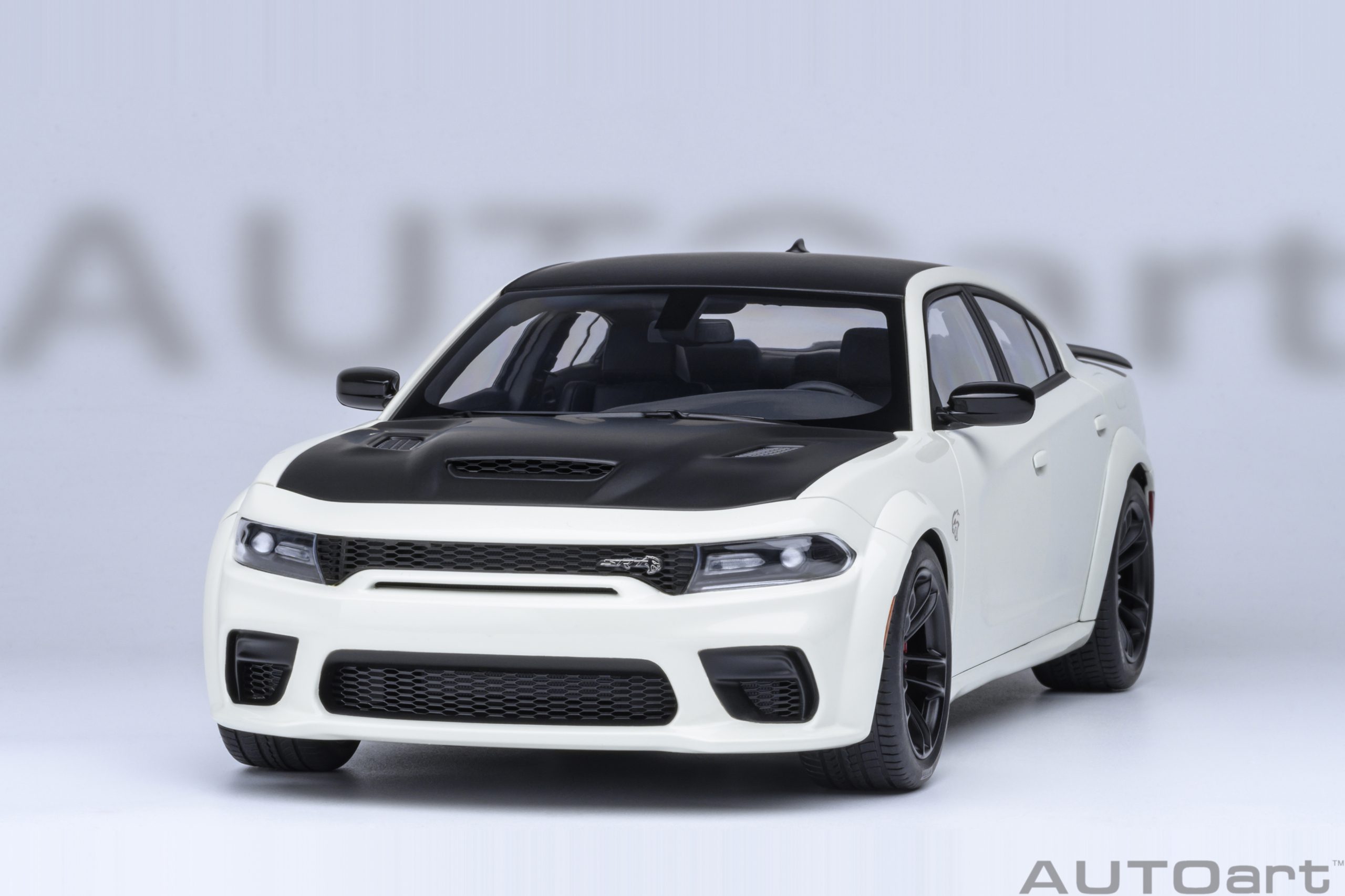 AUTOart Dodge Charger SRT Hellcat Redeye Jailbreak 1:18 - Knuckle White - Image 19