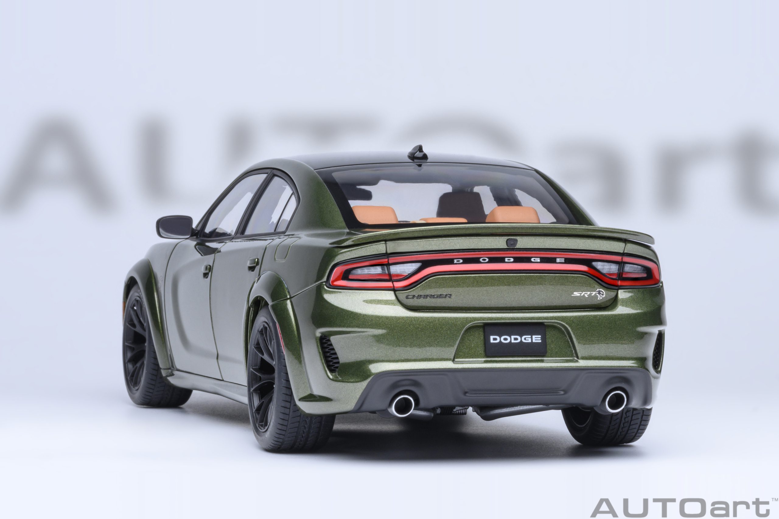 AUTOart Dodge Charger SRT Hellcat Redeye Jailbreak 1:18 - F8 Green - Image 20