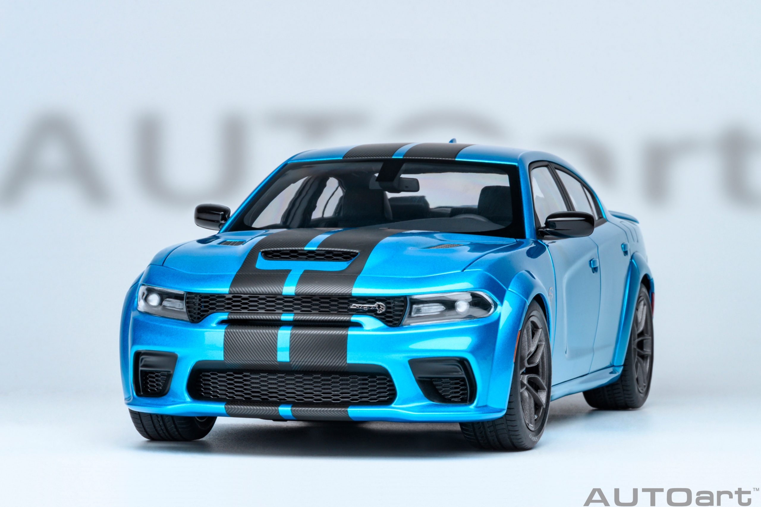 AUTOart Dodge Charger SRT Hellcat Redeye Jailbreak 1:18 - B5 Blue - Image 19