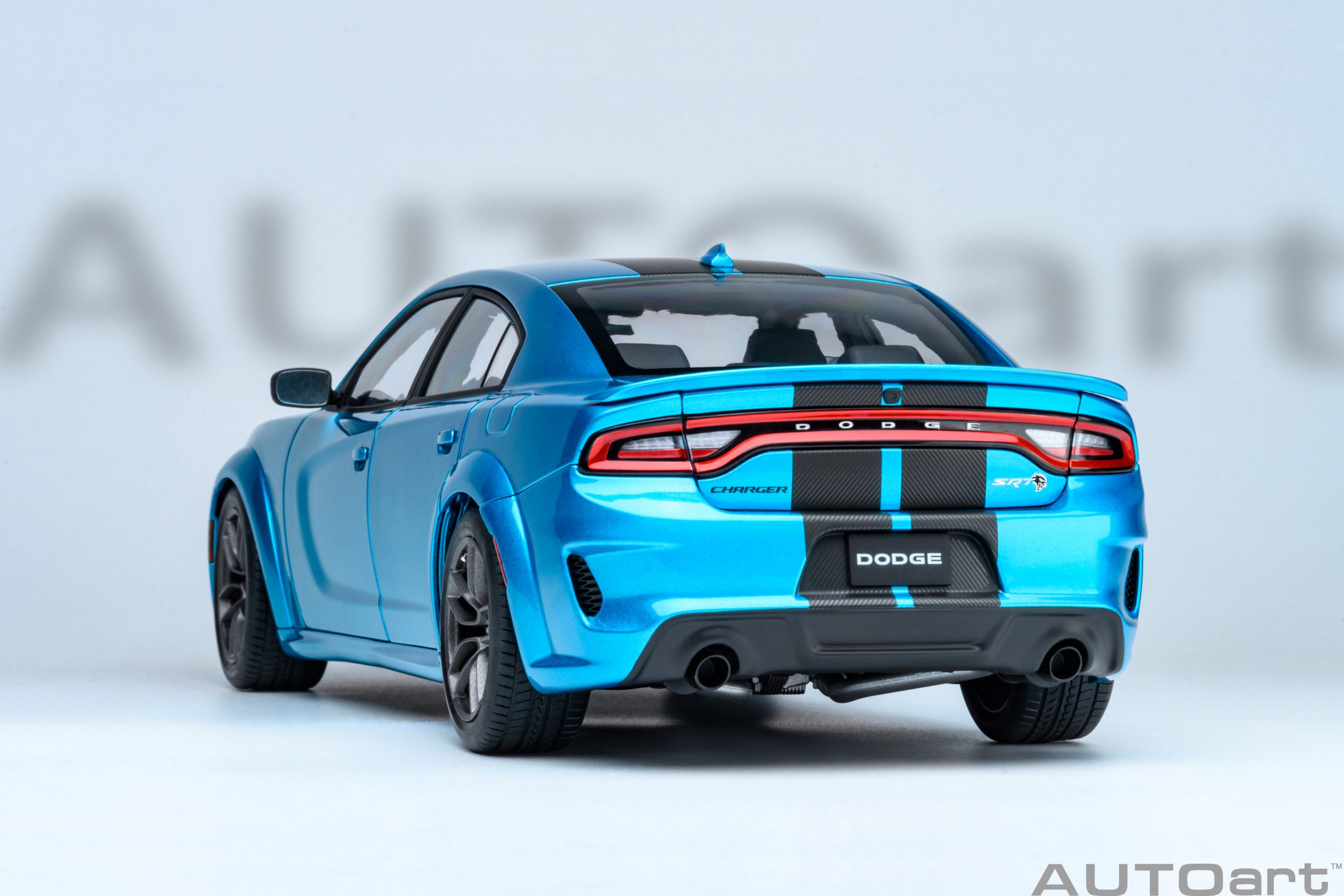 AUTOart Dodge Charger SRT Hellcat Redeye Jailbreak 1:18 - B5 Blue - Image 20