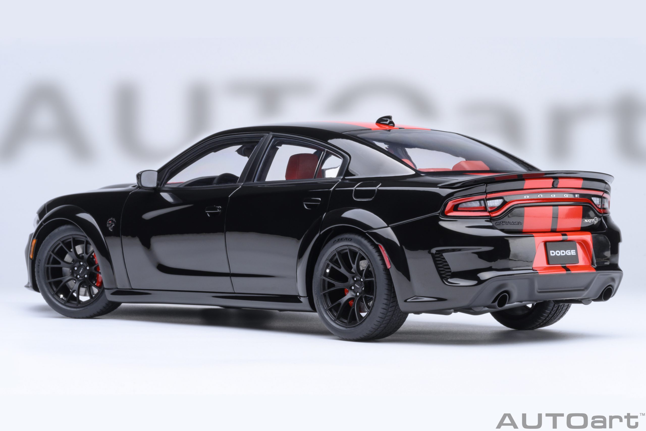 AUTOart Dodge Charger SRT Hellcat Redeye Jailbreak 1:18 - Pitch Black - Image 2