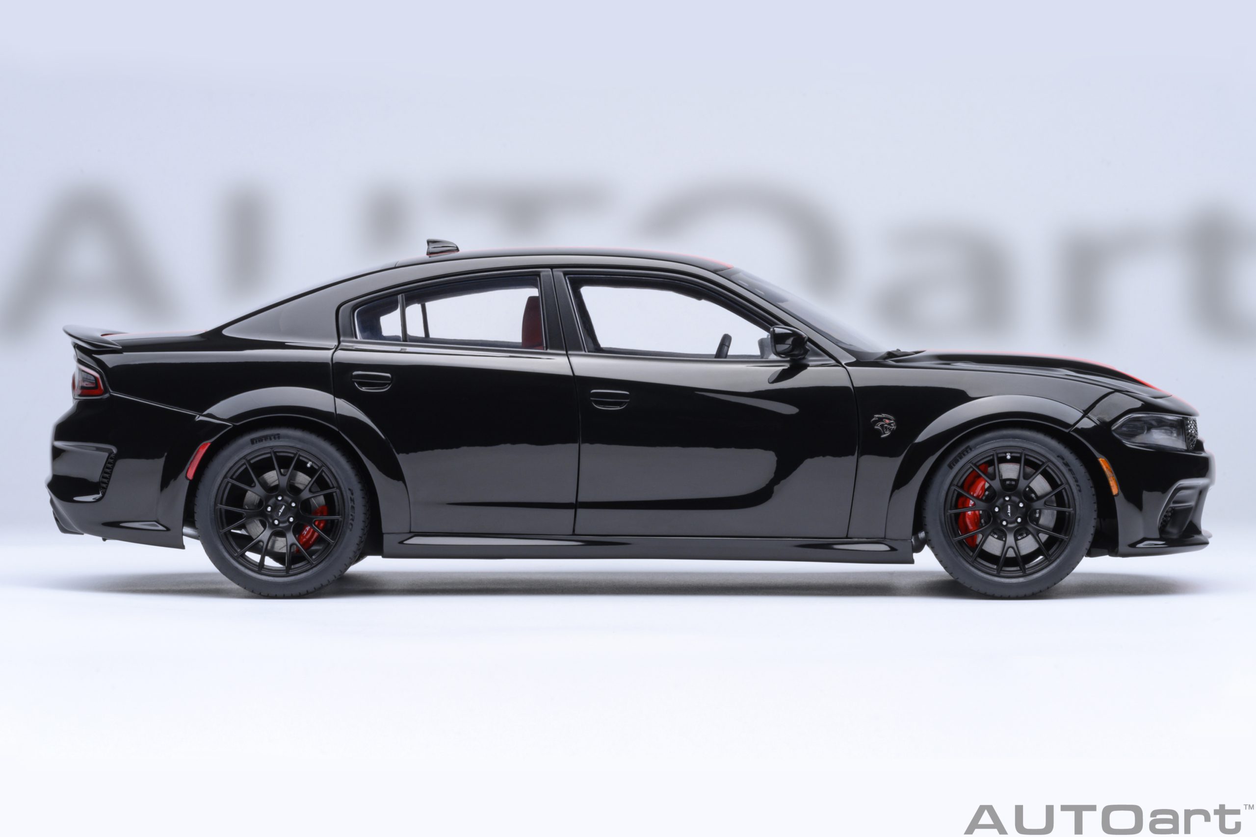 AUTOart Dodge Charger SRT Hellcat Redeye Jailbreak 1:18 - Pitch Black - Image 4