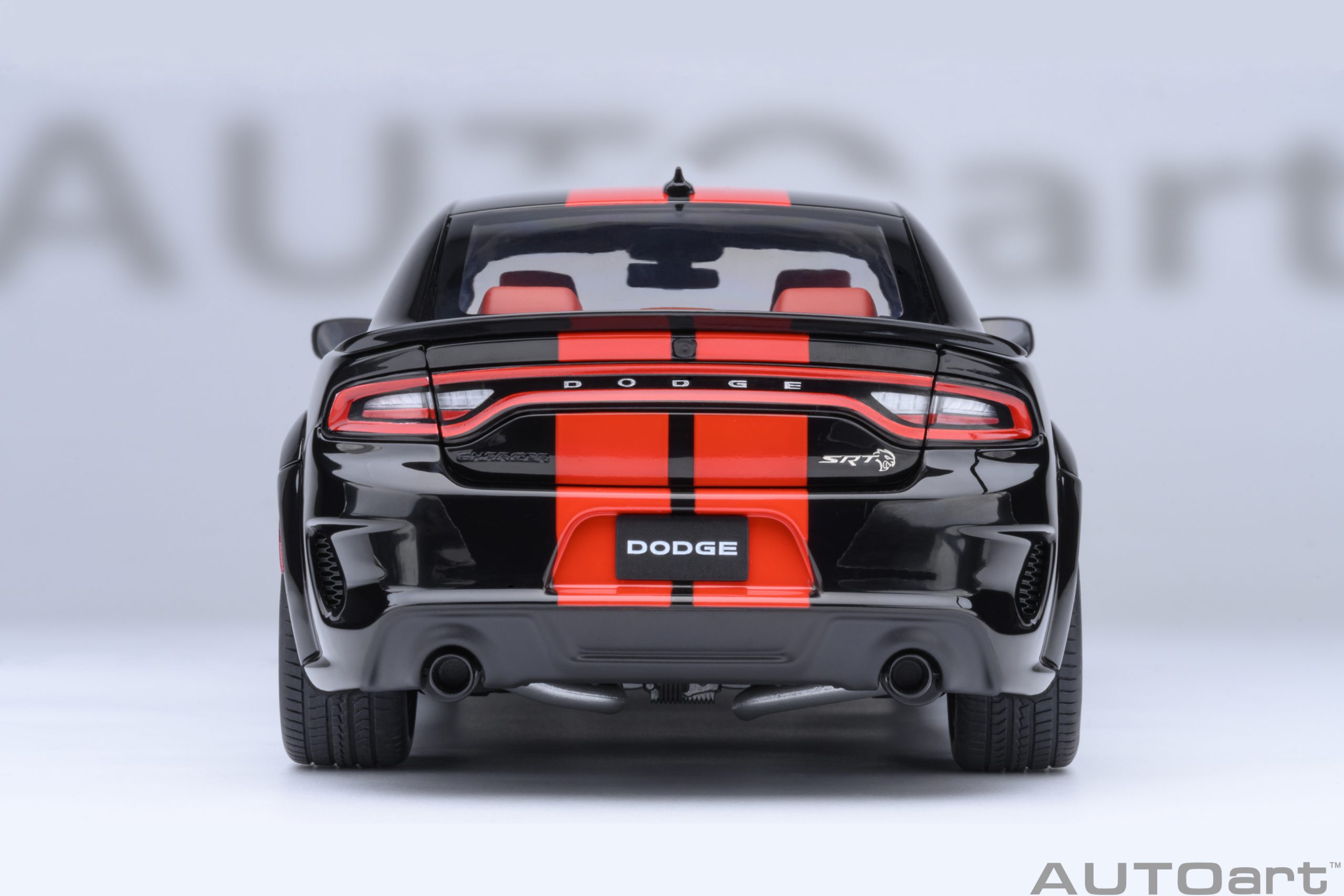 AUTOart Dodge Charger SRT Hellcat Redeye Jailbreak 1:18 - Pitch Black - Image 6