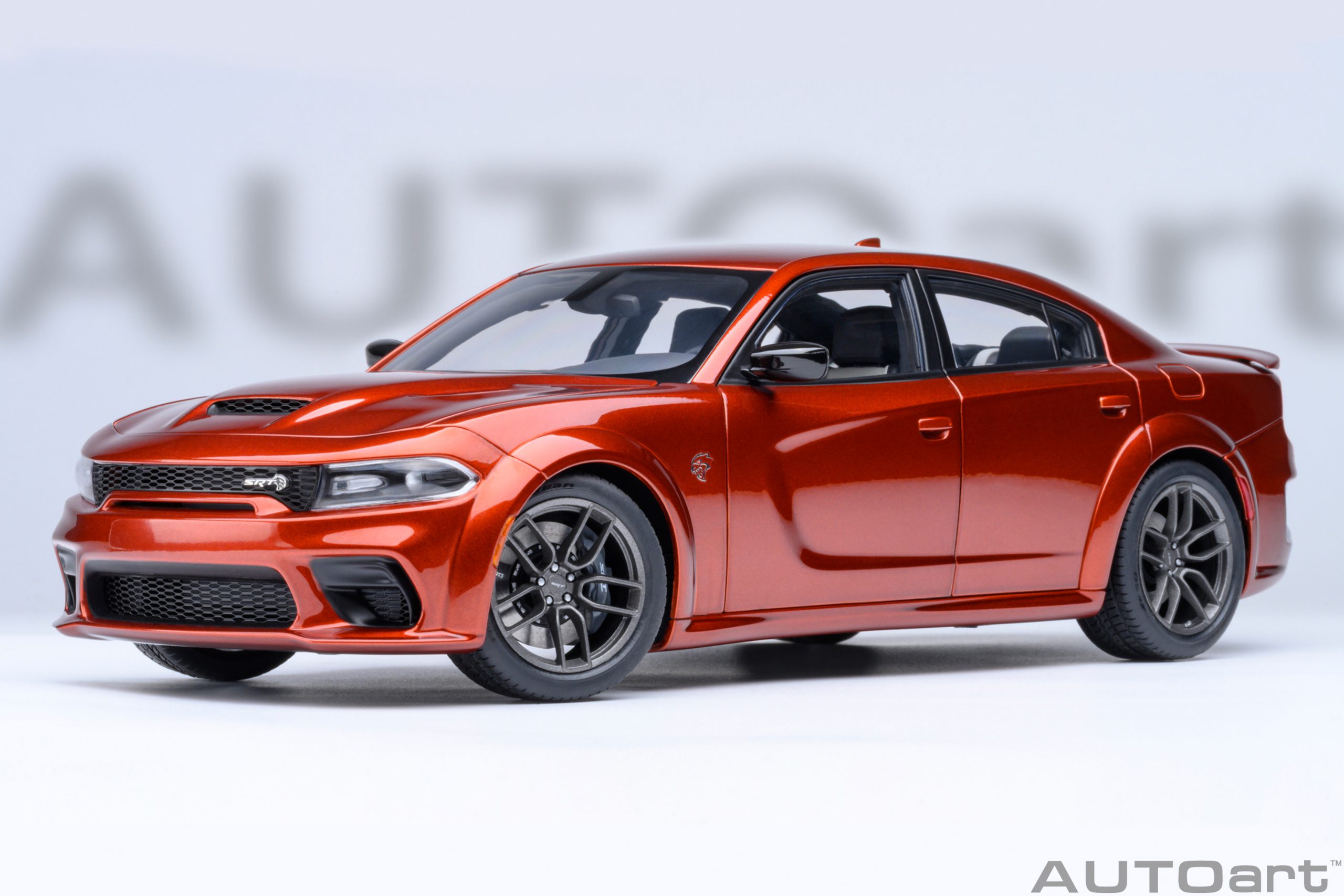 AUTOart Dodge Charger SRT Hellcat Redeye Jailbreak 1:18 - Canela
