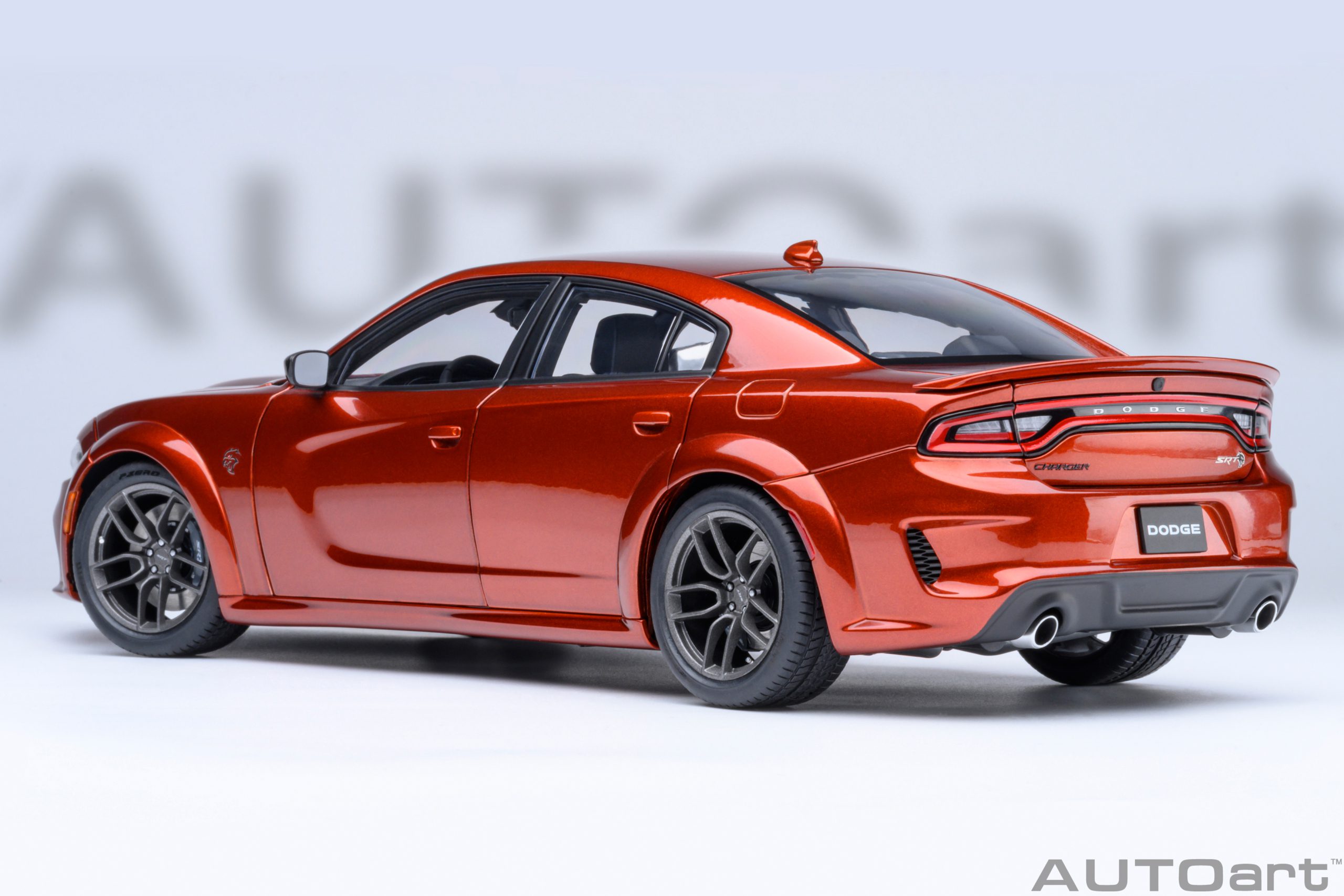 AUTOart Dodge Charger SRT Hellcat Redeye Jailbreak 1:18 - Sinamon - Imagen 2