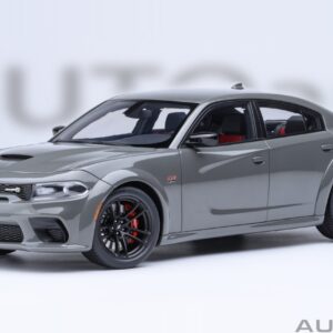 AUTOart Dodge Charger Scat Pack Widebody 1:18 - Gris Destroyer