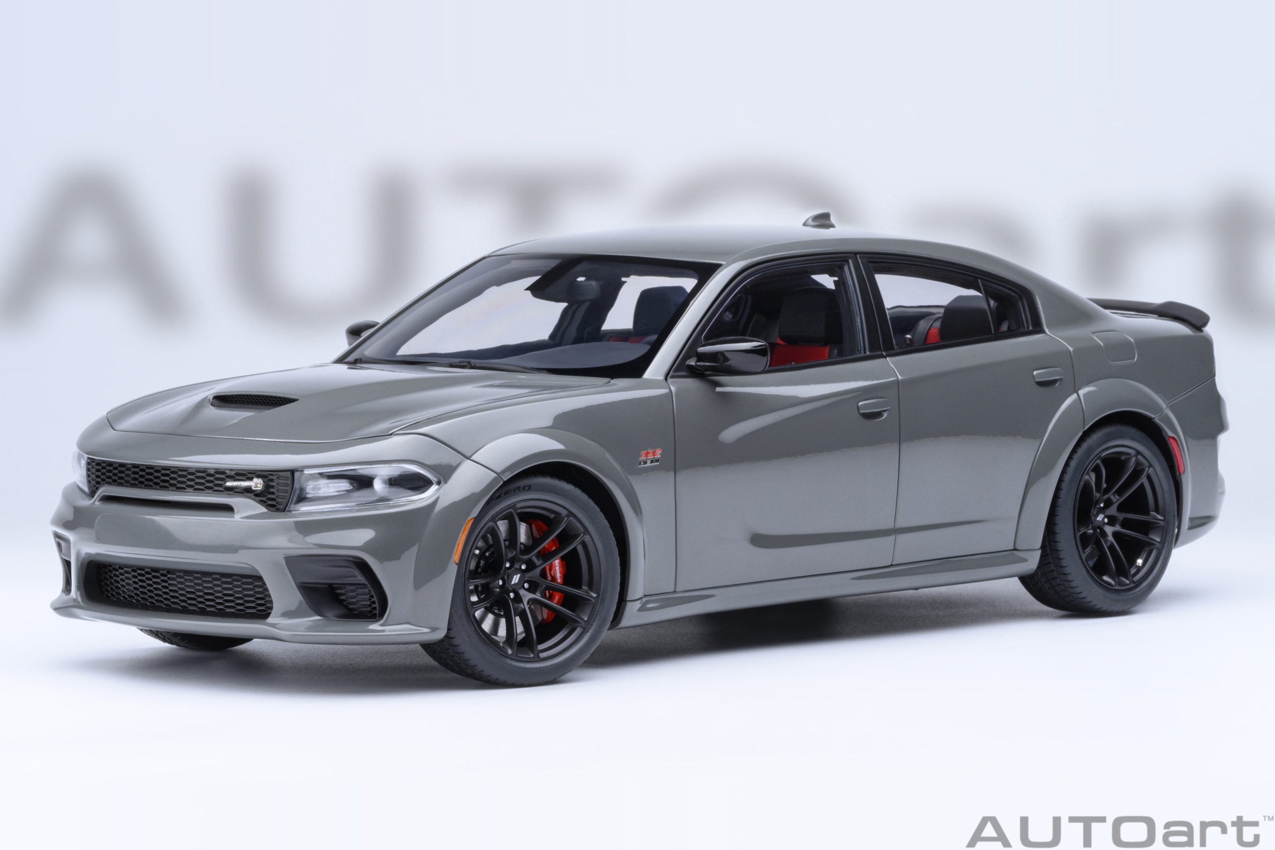 AUTOart Dodge Charger Scat Pack Widebody 1:18 - Gris Destroyer