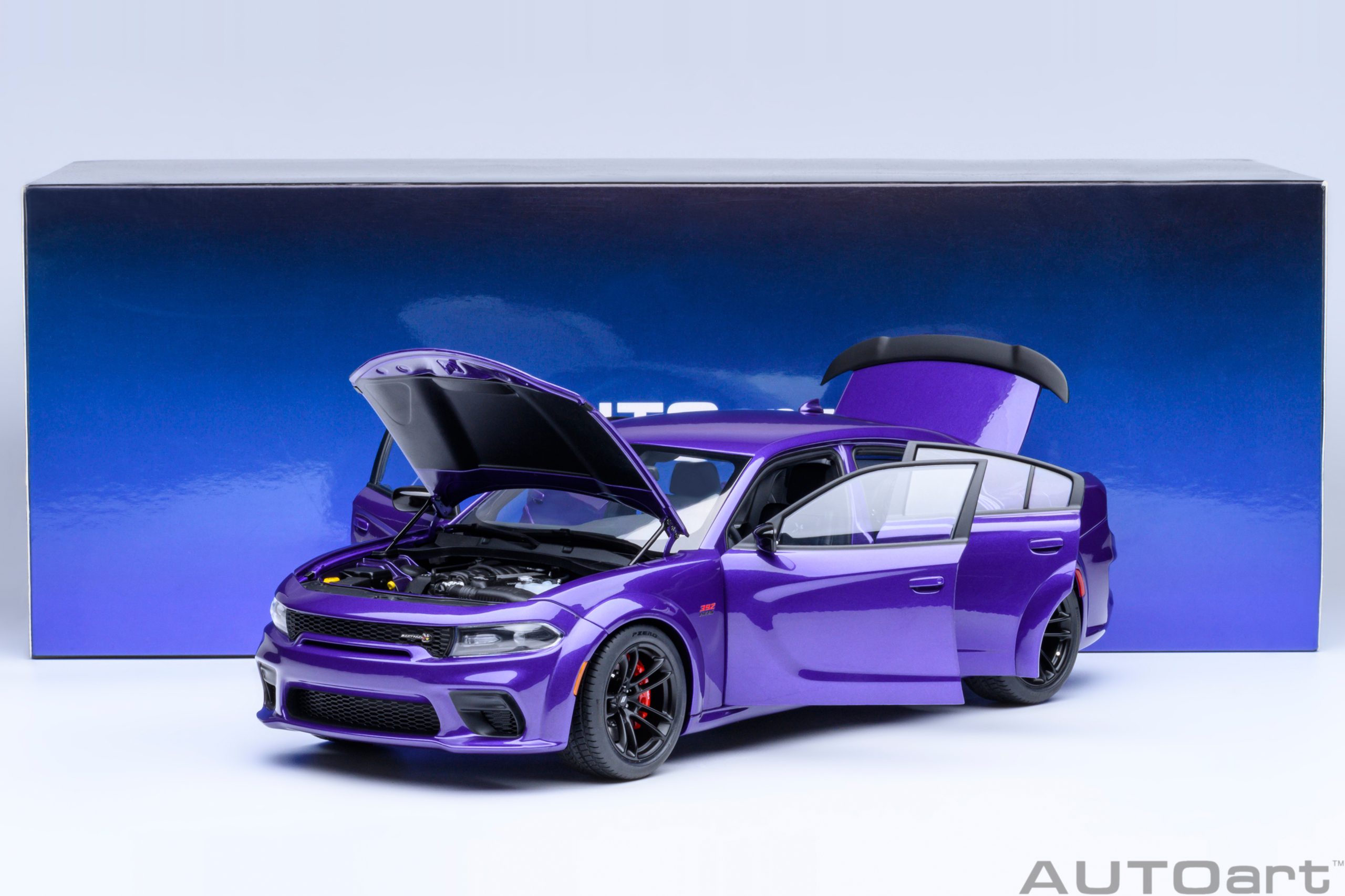AUTOart Dodge Charger Scat Pack Widebody 1:18 - Plum Crazy - Image 21