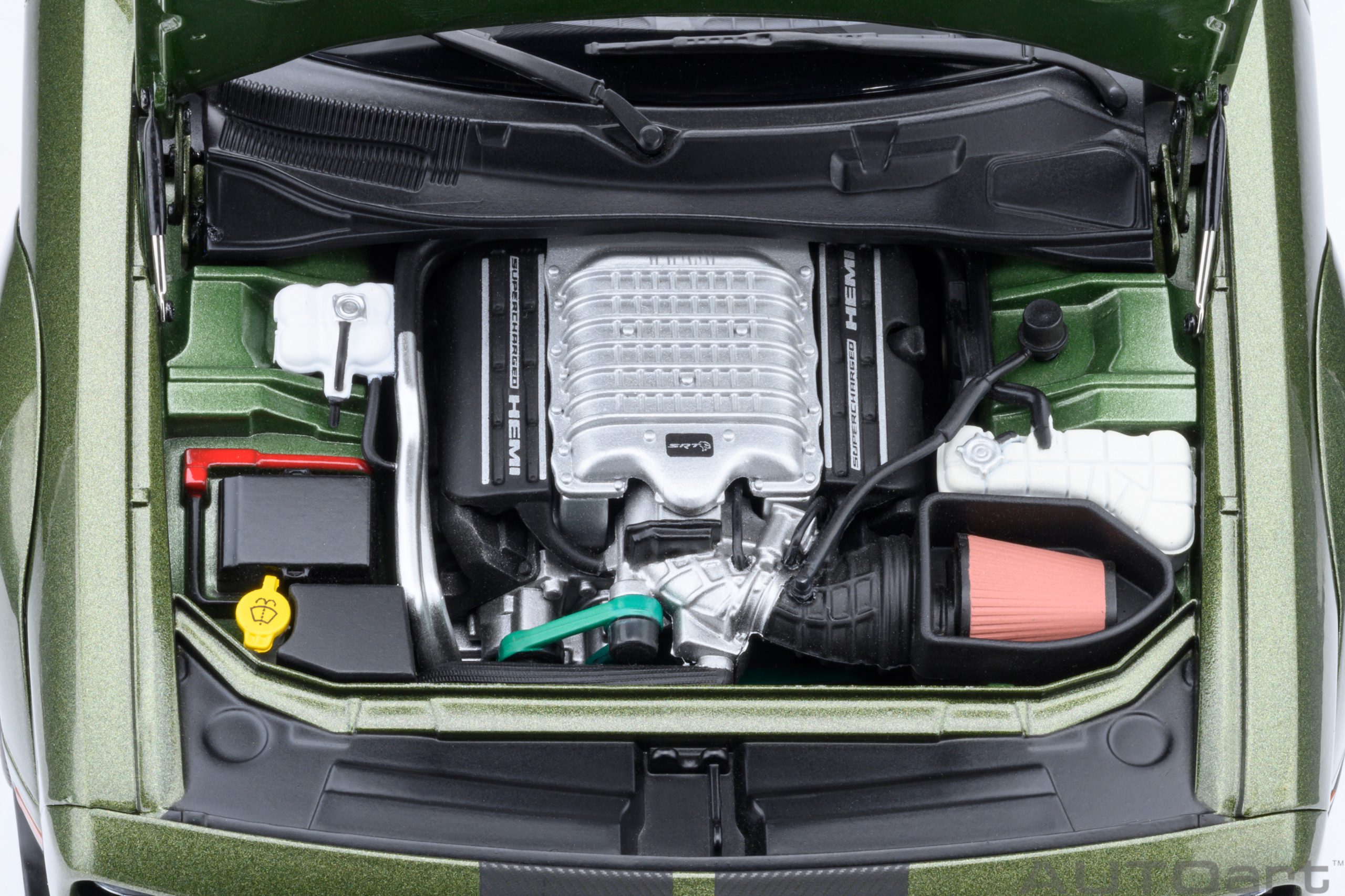 AUTOart Dodge Challenger SRT Jailbreak 2022 1:18 - F8 Green - Image 12