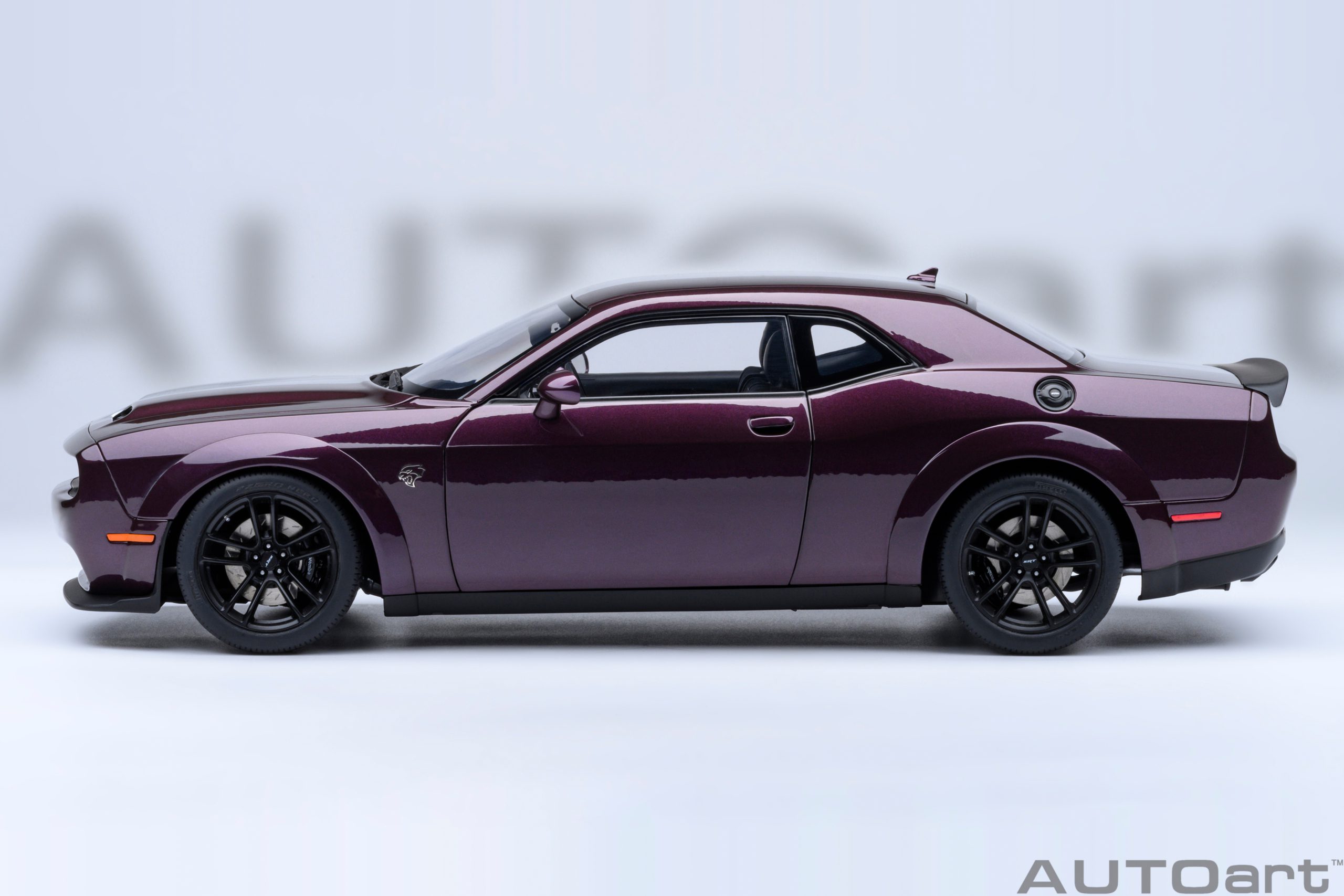 AUTOart Dodge Challenger SRT Jailbreak 2022 1:18 - Hellraisin Purple - Immagine 3