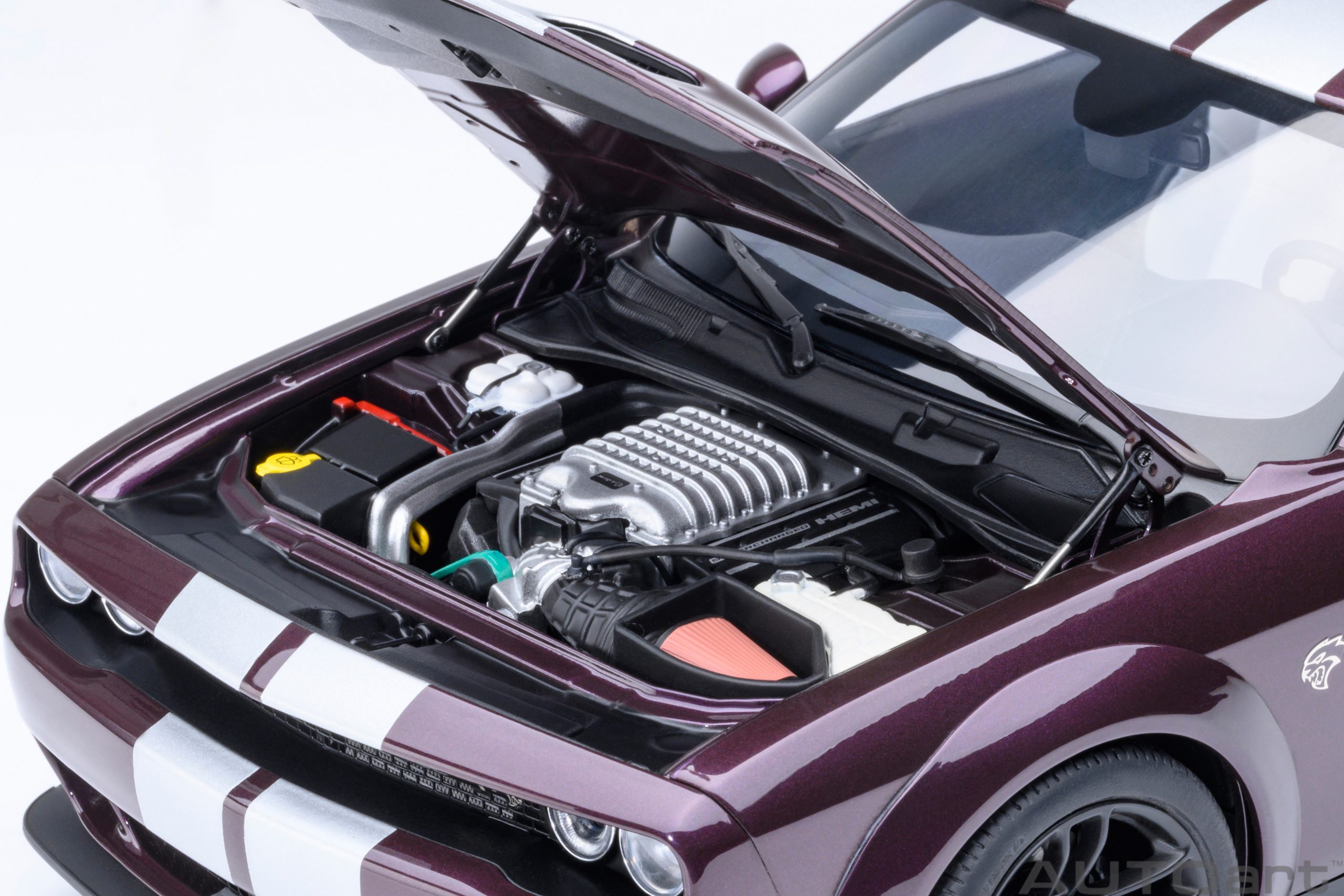 AUTOart Dodge Challenger SRT Jailbreak 2022 1:18 - Hellraisin Purple - Immagine 11
