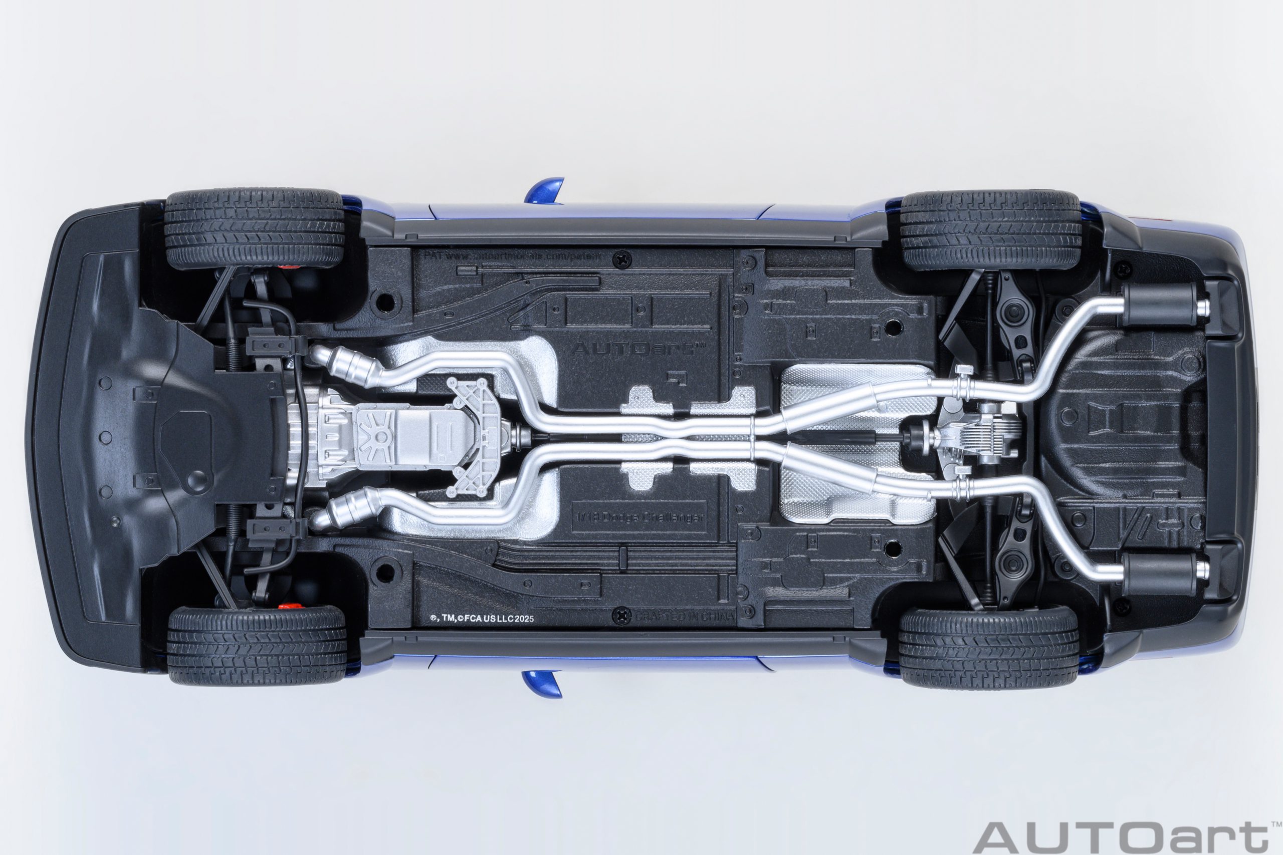 AUTOart Dodge Challenger SRT Jailbreak 2022 1:18 - Indigo Blue - Imagen 8