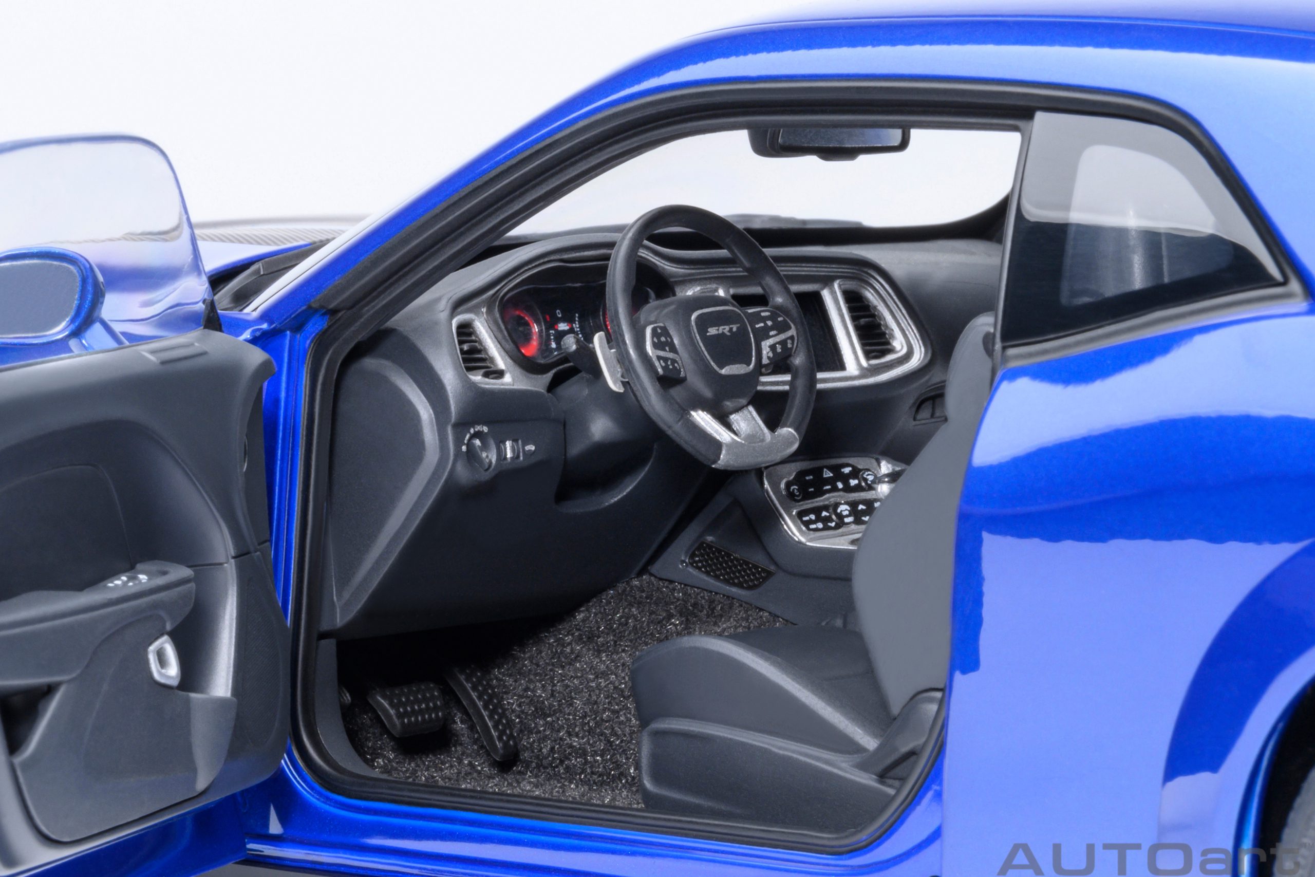 AUTOart Dodge Challenger SRT Jailbreak 2022 1:18 - Indigo Blue - Imagen 9