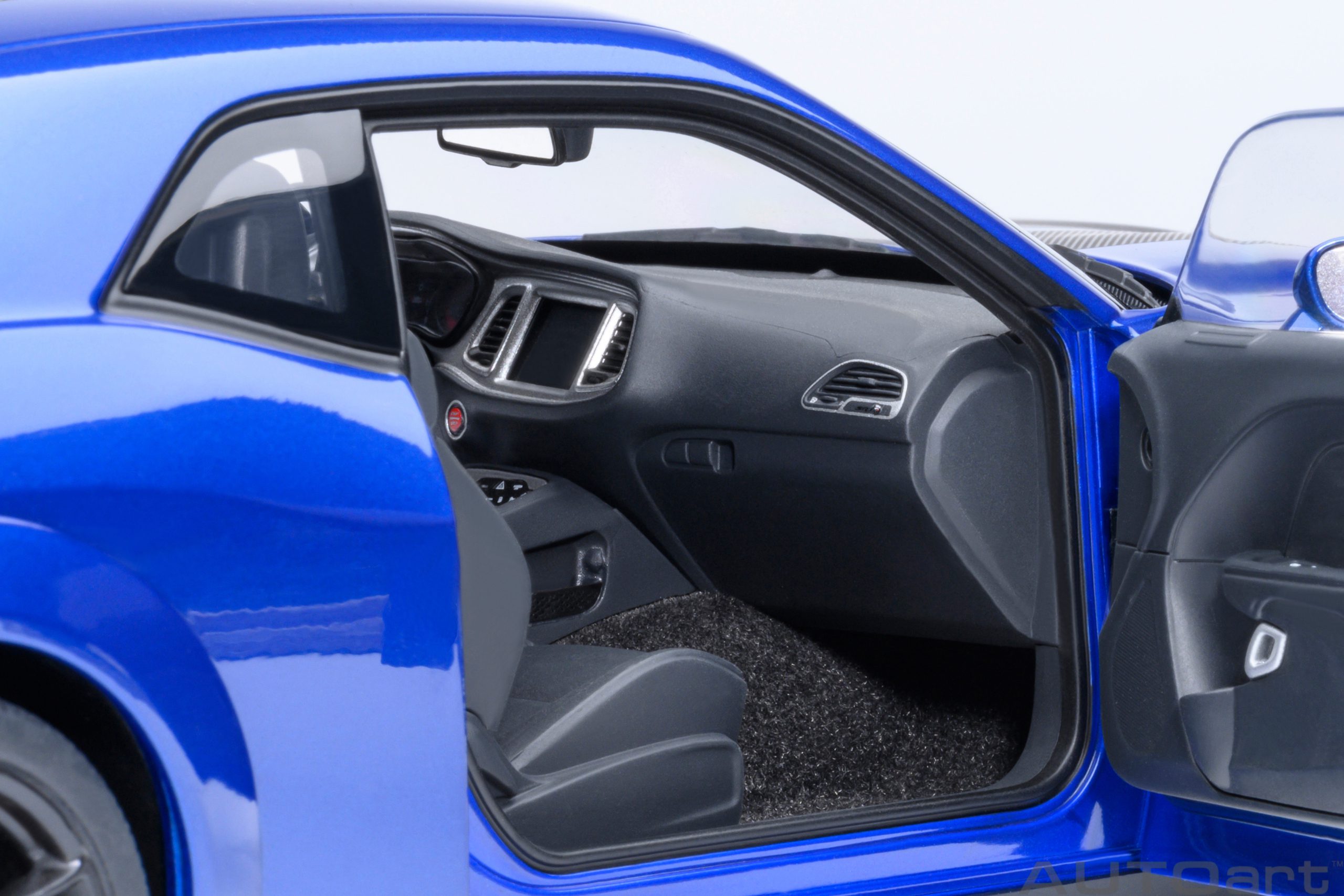 AUTOart Dodge Challenger SRT Jailbreak 2022 1:18 - Indigo Blue - Imagen 10