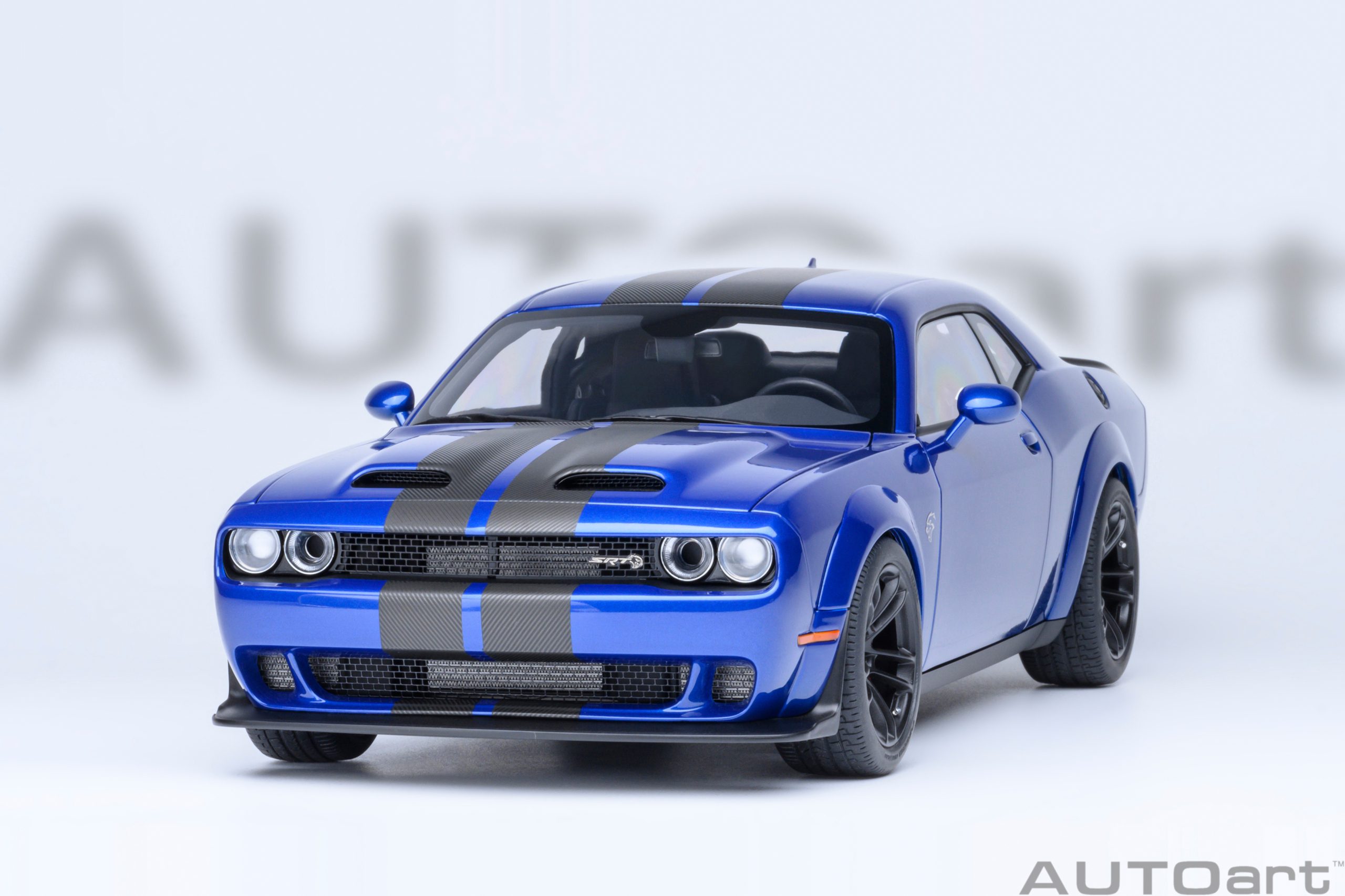 AUTOart Dodge Challenger SRT Jailbreak 2022 1:18 - Indigo Blue - Imagen 19