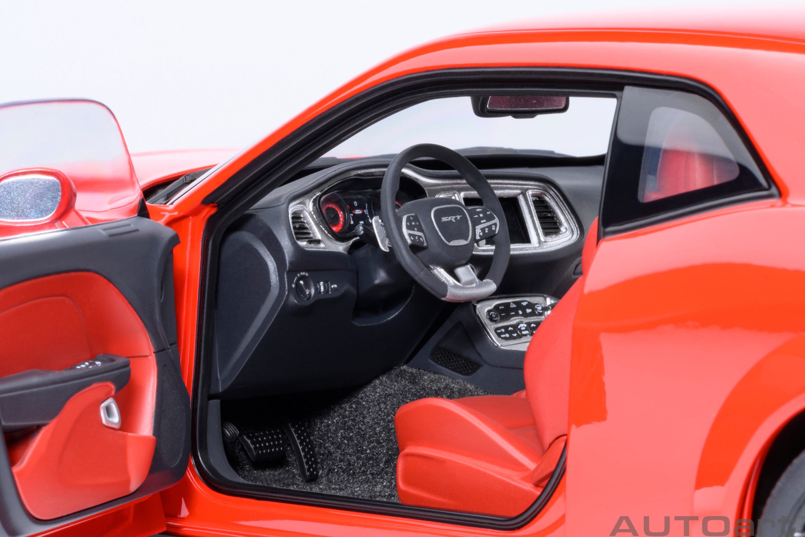 AUTOart Dodge Challenger SRT Jailbreak 2022 1:18 - TorRed - Imagen 9