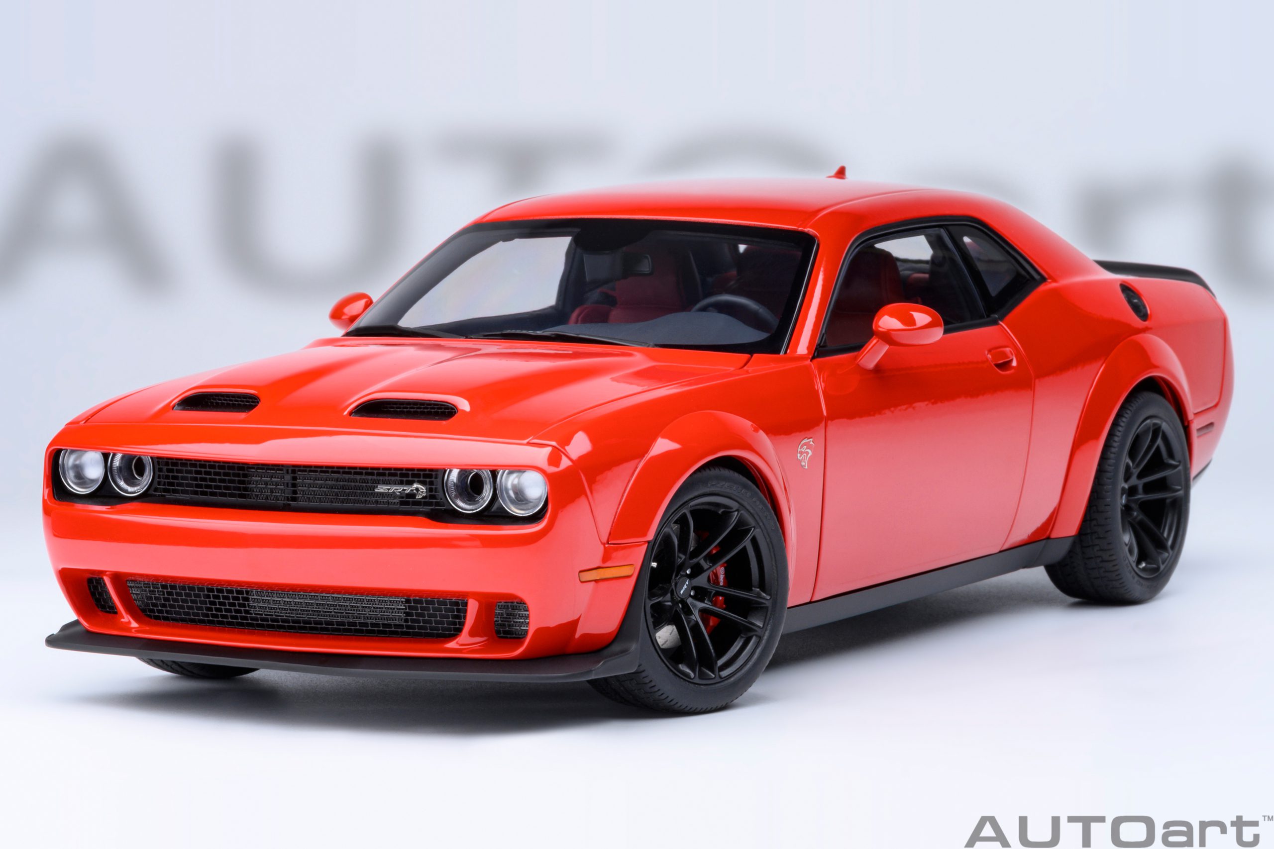 AUTOart Dodge Challenger SRT Jailbreak 2022 1:18 - TorRed - Imagen 17