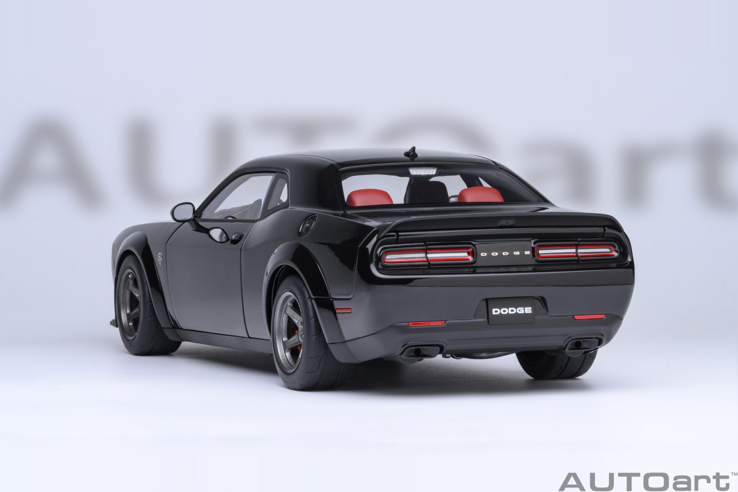 AUTOart Dodge Challenger SRT Super Stock 2023 1:18 - Pitch Black - Immagine 20