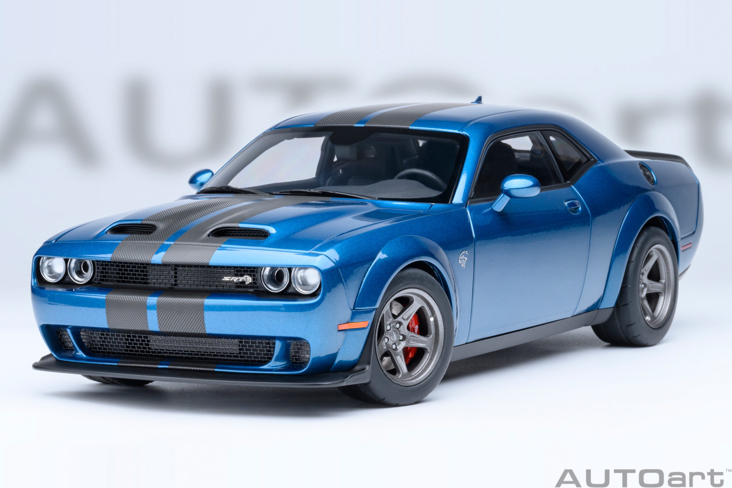 AUTOart Dodge Challenger SRT Super Stock 2023 1:18 - Frostbite - Image 17