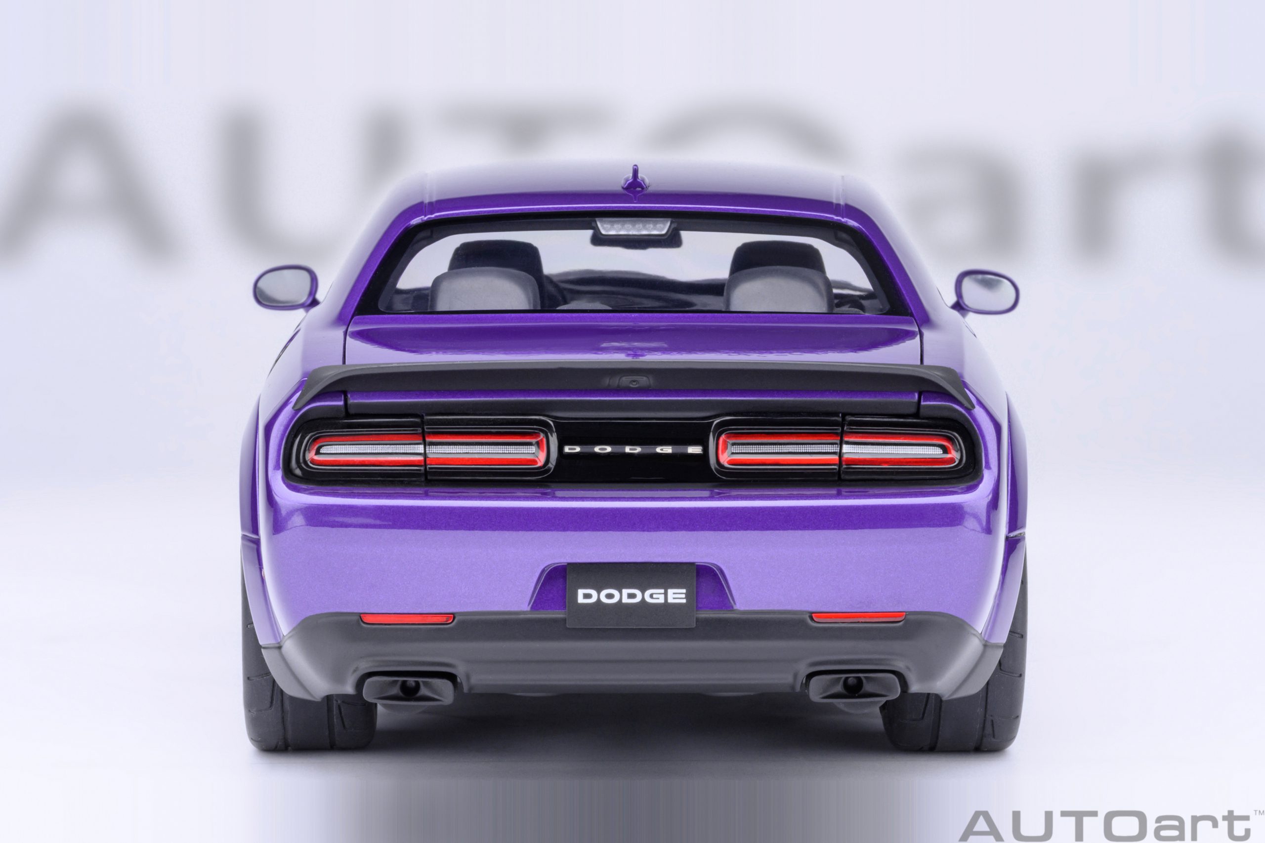 AUTOart Dodge Challenger SRT Super Stock 2023 1:18 - Plum Crazy - Image 6