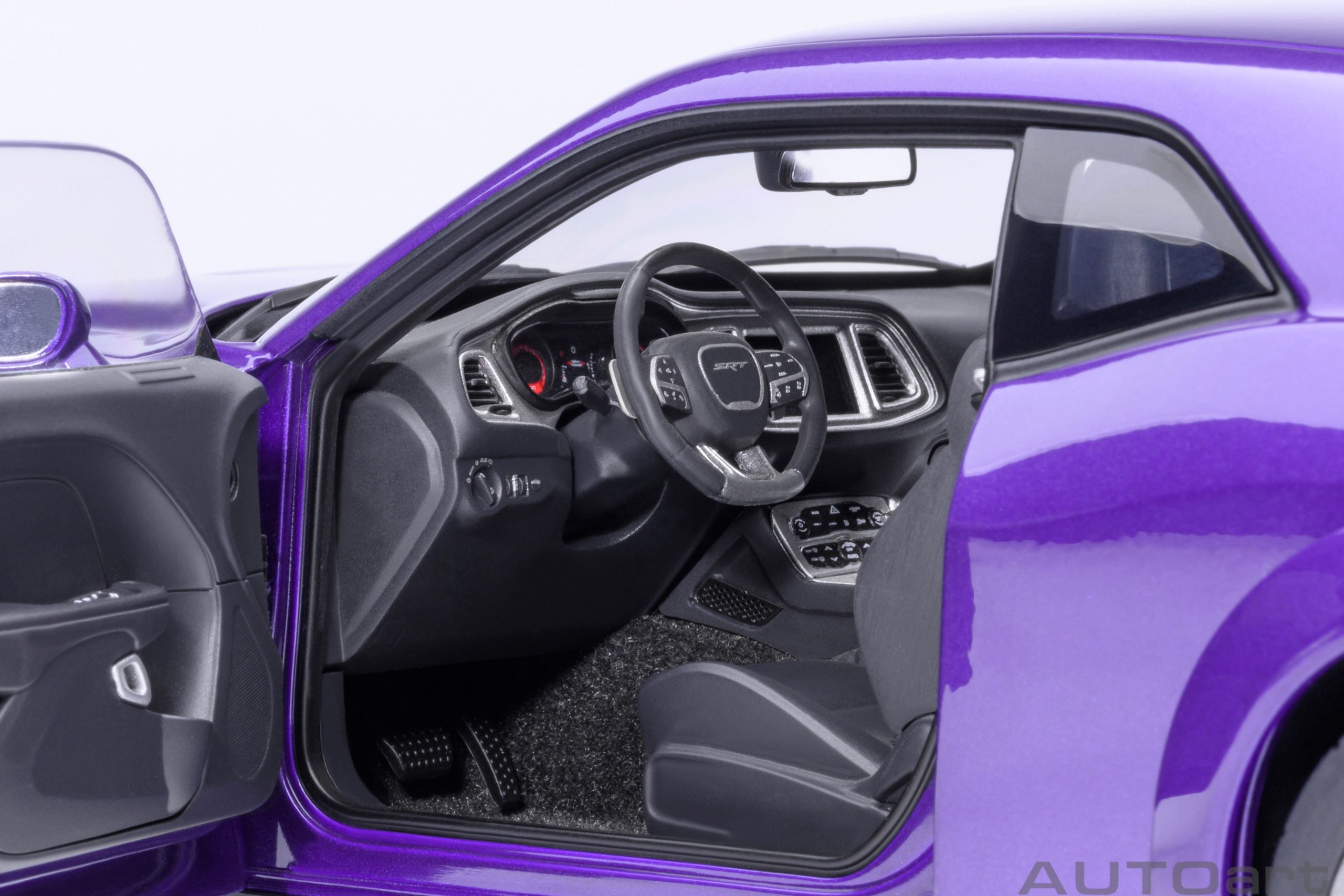 AUTOart Dodge Challenger SRT Super Stock 2023 1:18 - Plum Crazy - Image 9