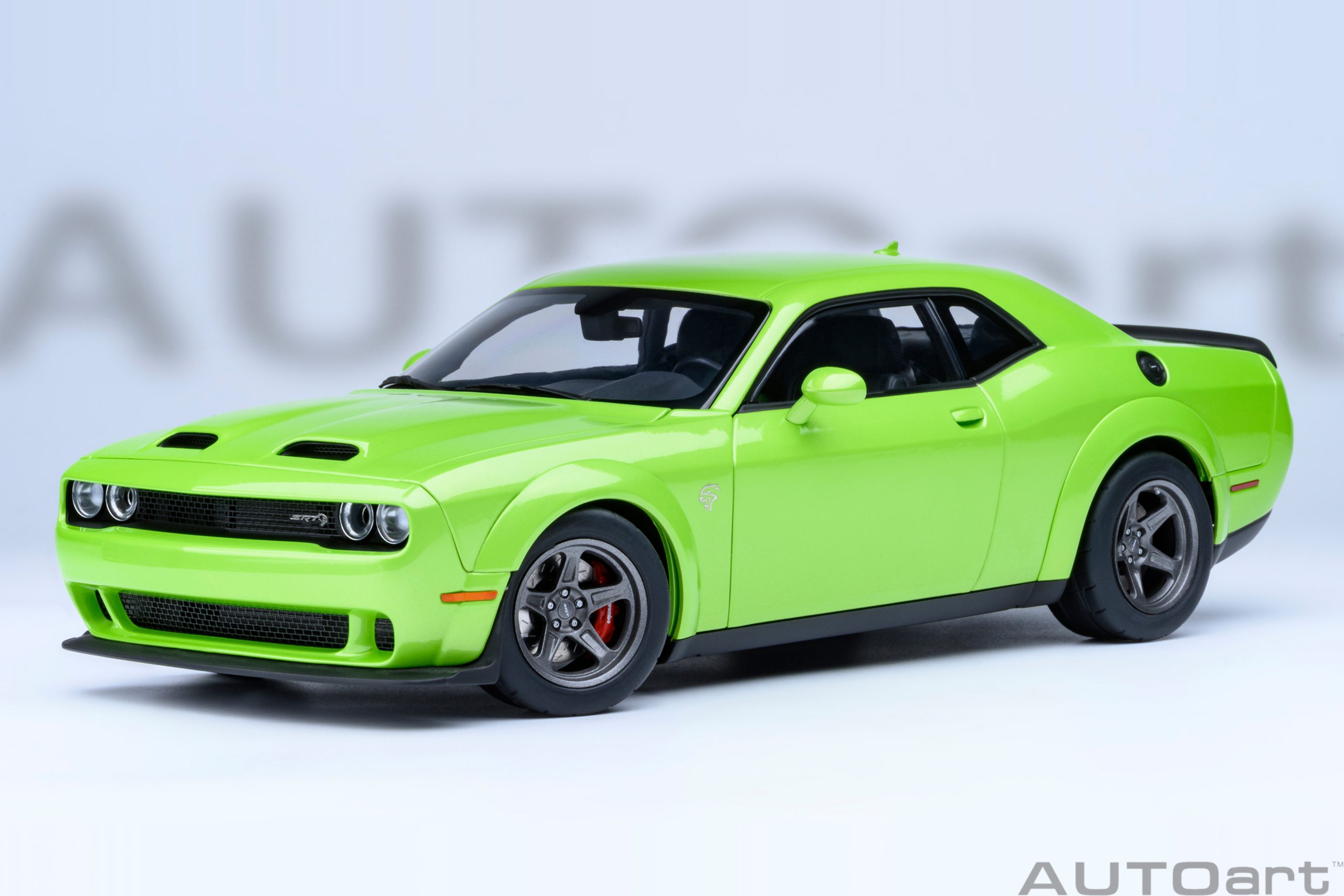 AUTOart Dodge Challenger SRT Super Stock 2023 1:18 - Sublime Green