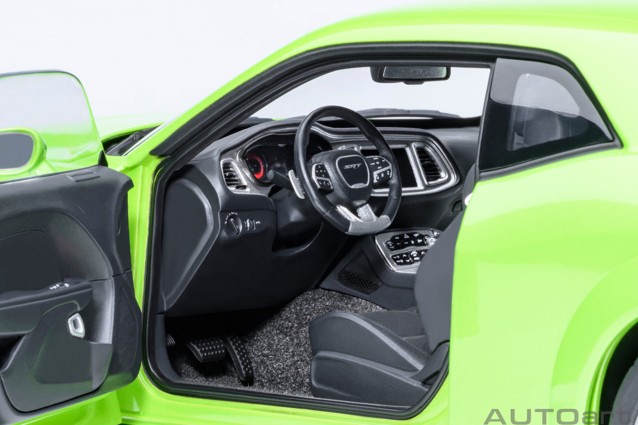 AUTOart Dodge Challenger SRT Super Stock 2023 1:18 - Sublime Green - Image 9