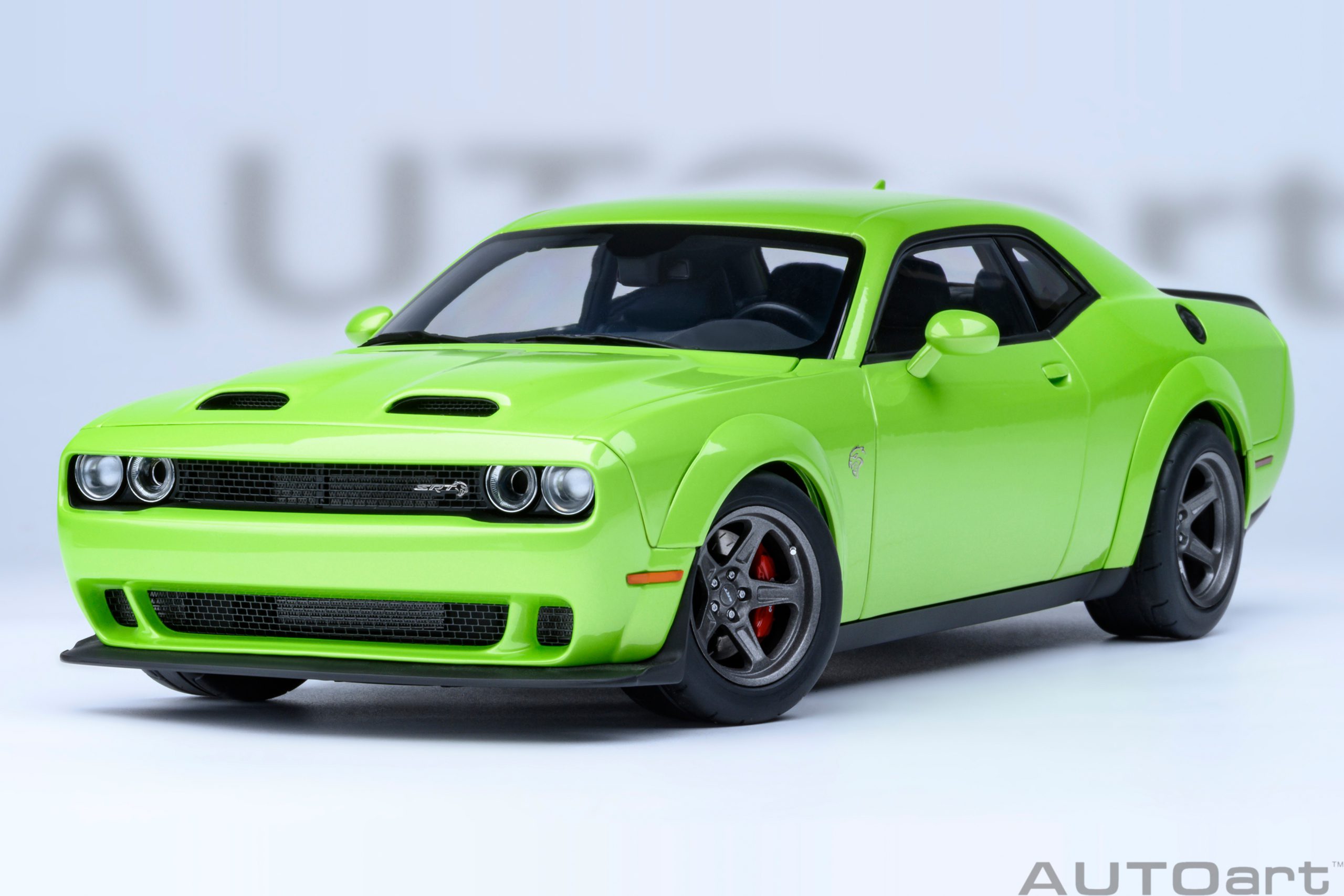 AUTOart Dodge Challenger SRT Super Stock 2023 1:18 - Sublime Green - Image 17