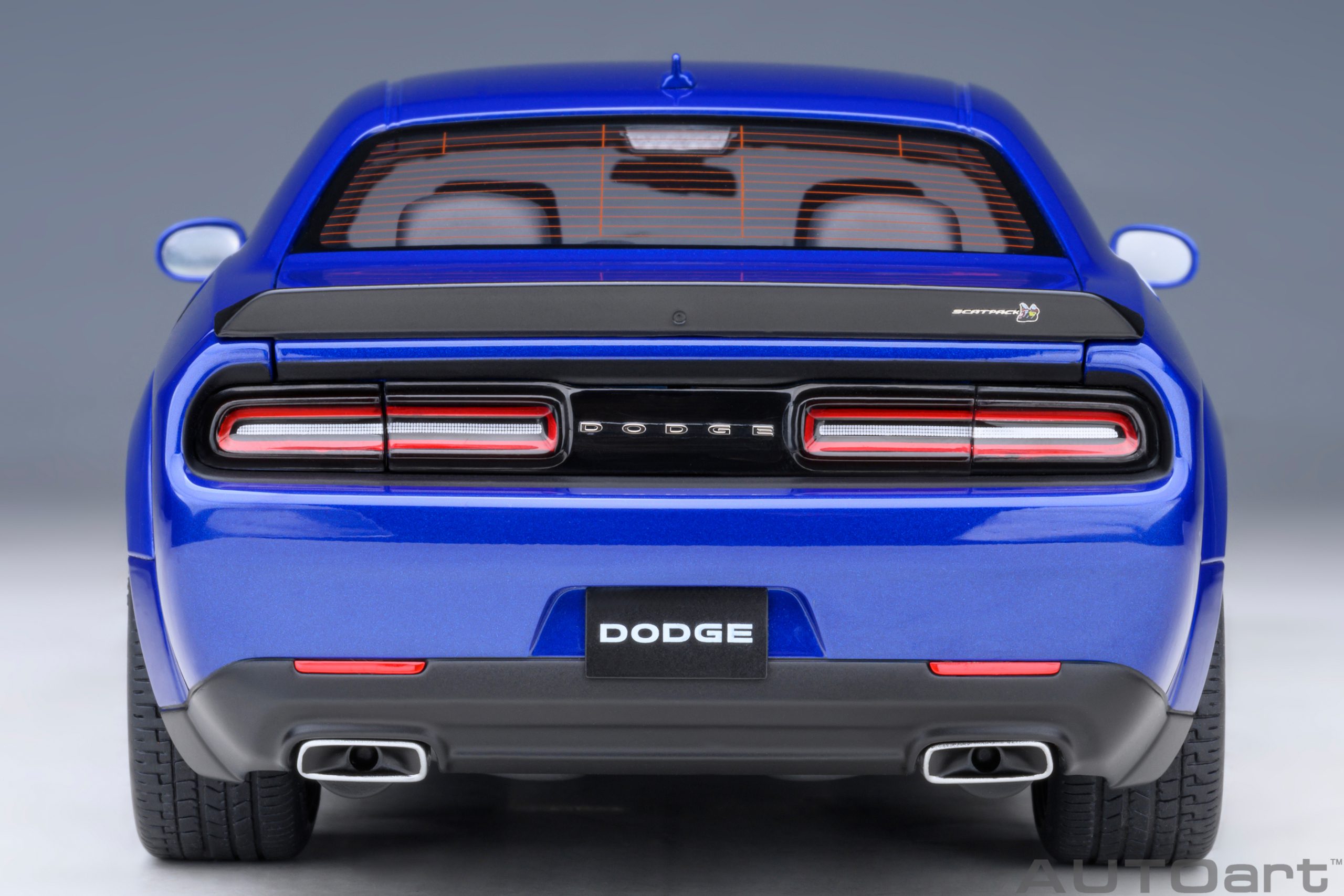 AUTOart Dodge Challenger R/T Scat Pack Shaker Widebody 2022 1:18 - Immagine 6