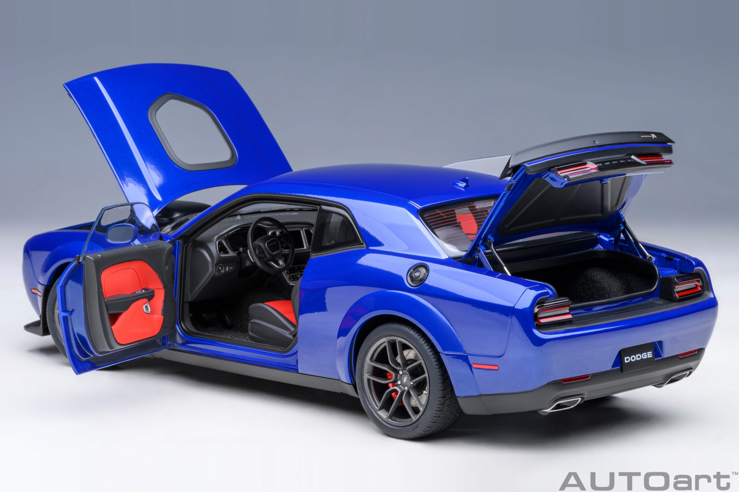AUTOart Dodge Challenger R/T Scat Pack Shaker Widebody 2022 1:18 - Immagine 15