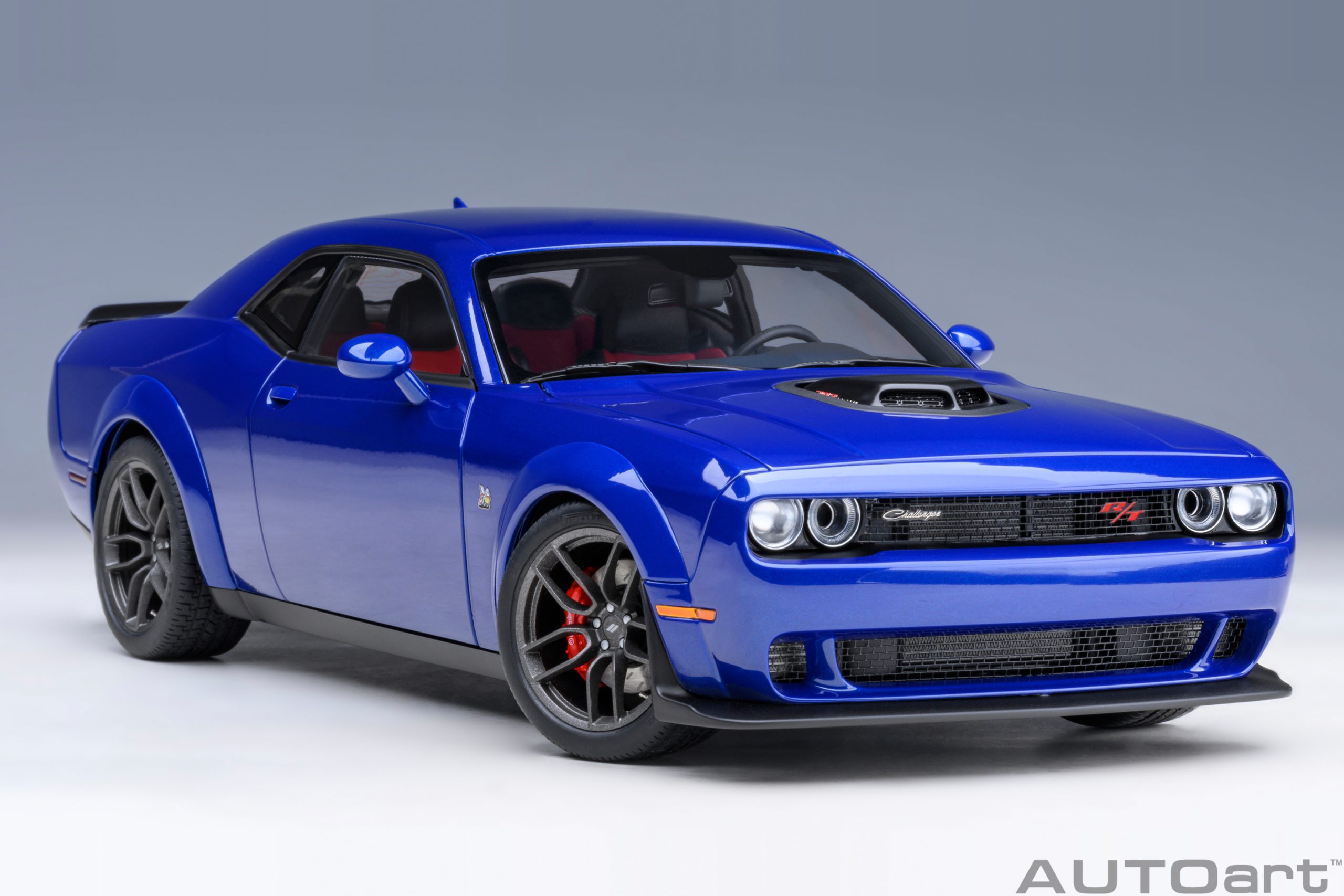 AUTOart Dodge Challenger R/T Scat Pack Shaker Widebody 2022 1:18 - Immagine 17