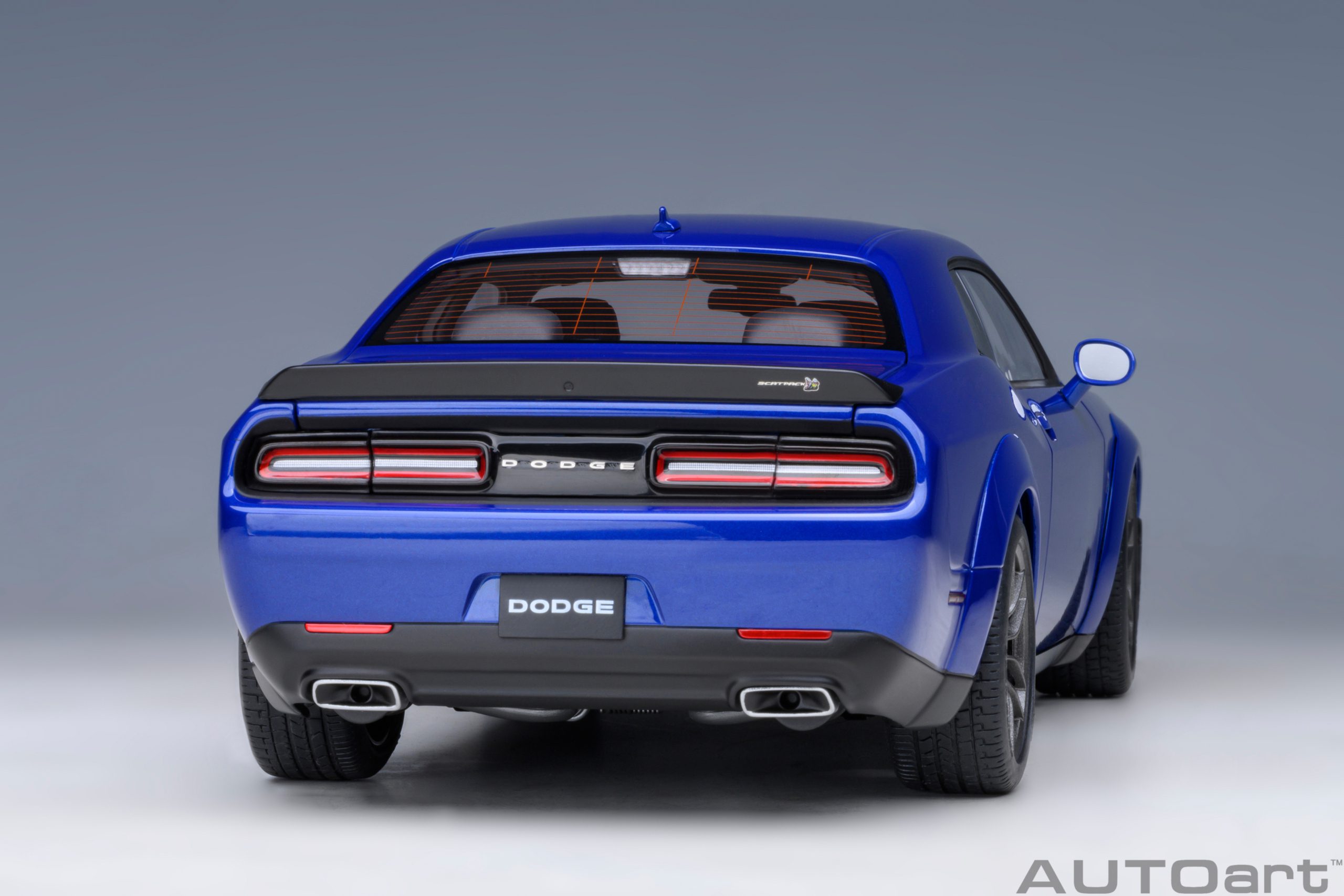 AUTOart Dodge Challenger R/T Scat Pack Shaker Widebody 2022 1:18 - Immagine 19