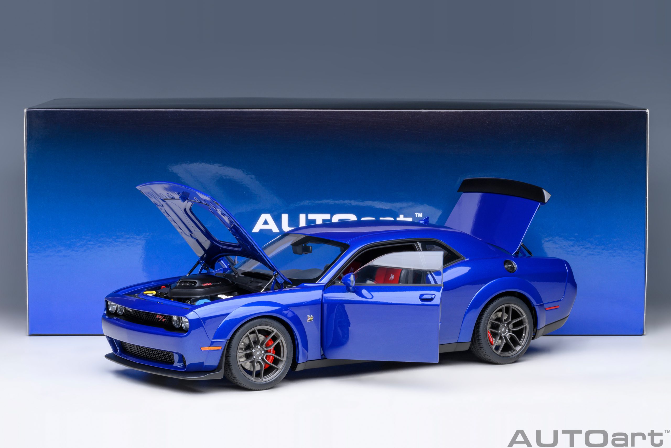 AUTOart Dodge Challenger R/T Scat Pack Shaker Widebody 2022 1:18 - Immagine 20