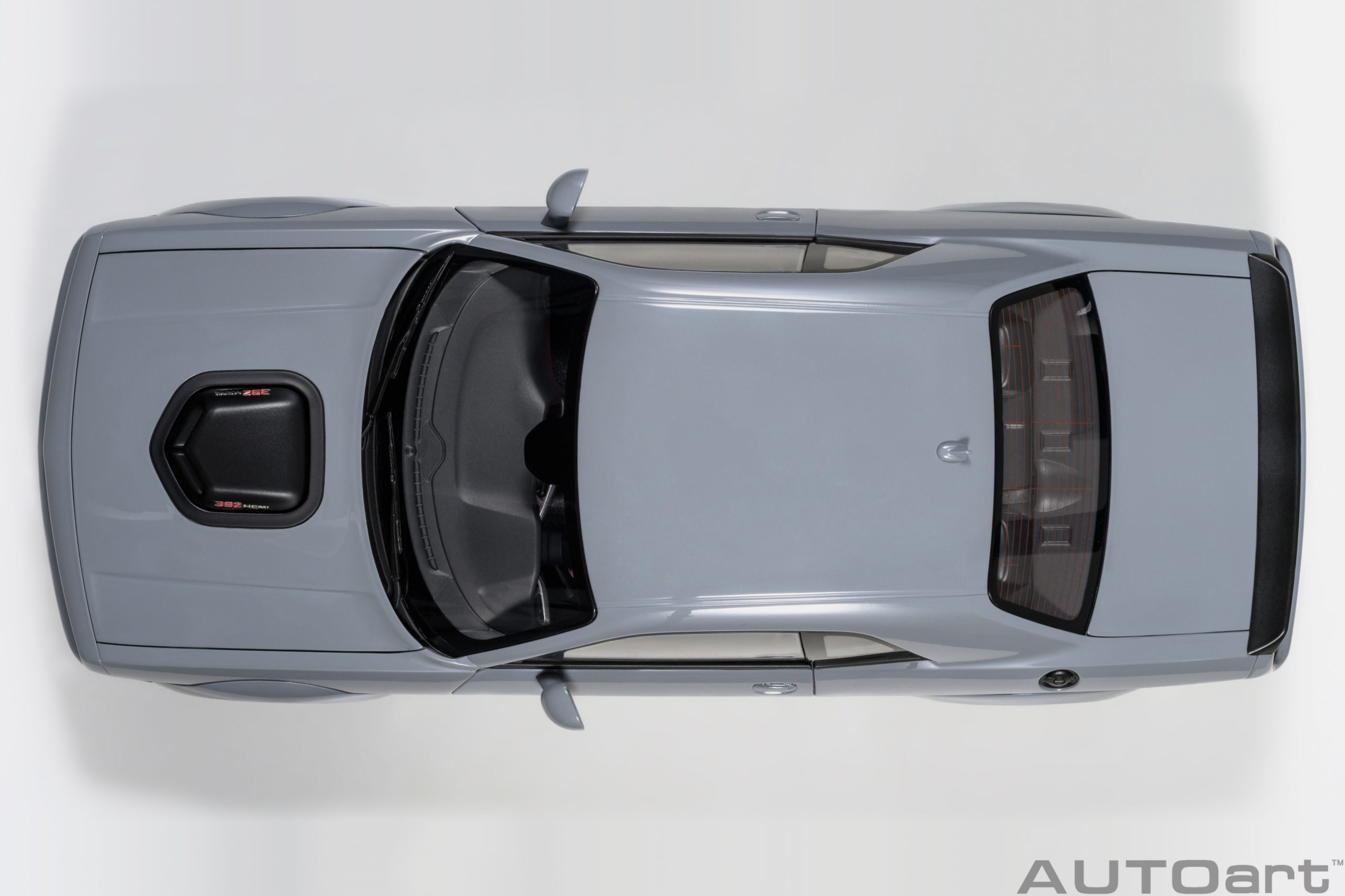 AUTOart Dodge Challenger R/T SCAT PACK SHAKER WIDEBODY 2022 1:18 - Image 7