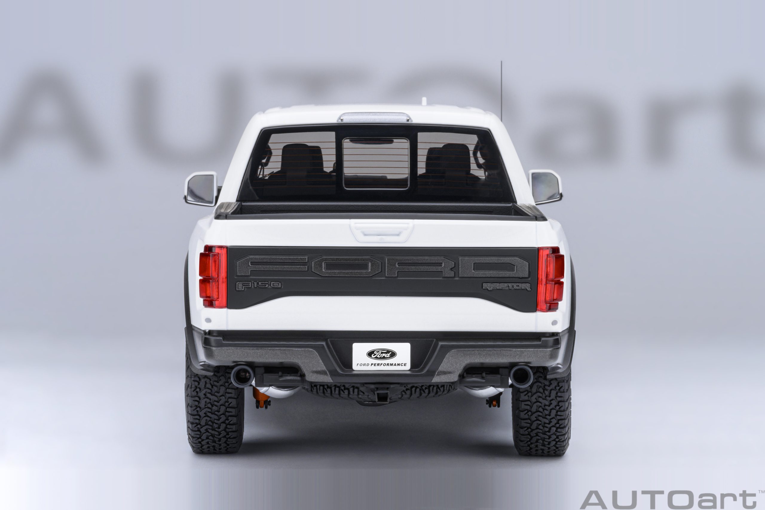 AUTOart Ford F-150 Raptor Supercrew 2019 1:18 - Oxford White - Image 6