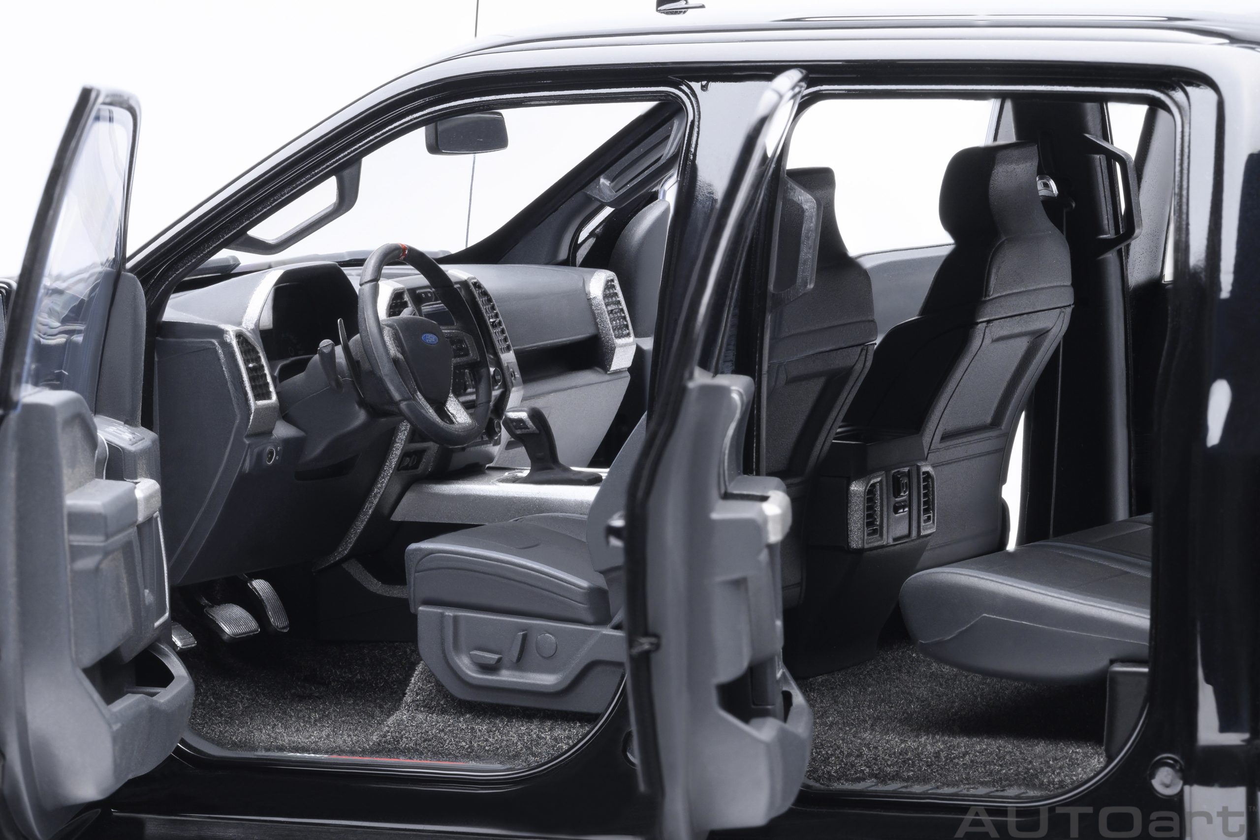 AUTOart Ford F-150 Raptor Supercrew 2019 1:18 - Agate Black - Image 9