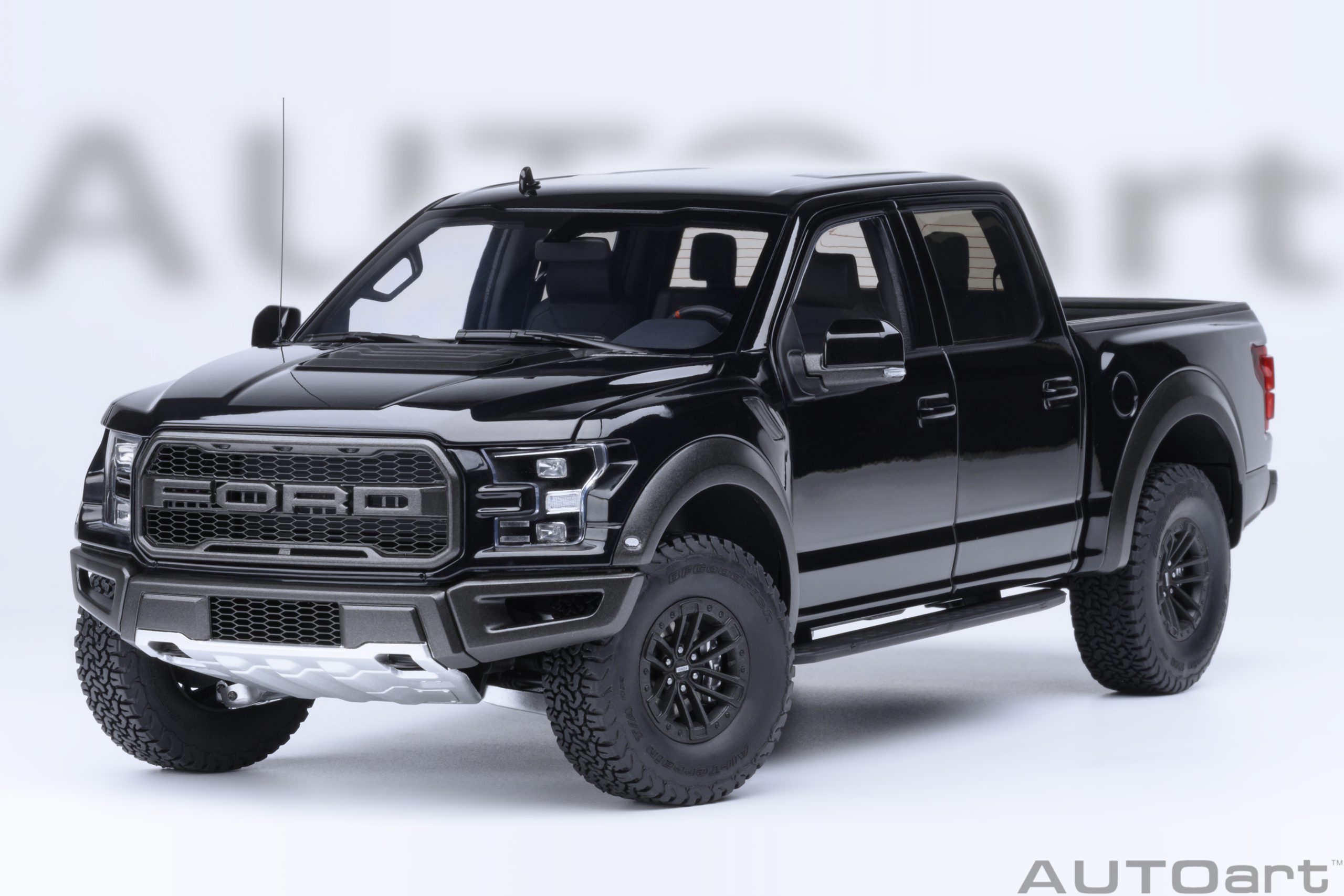 AUTOart Ford F-150 Raptor Supercrew 2019 1:18 - Agate Black - Image 18