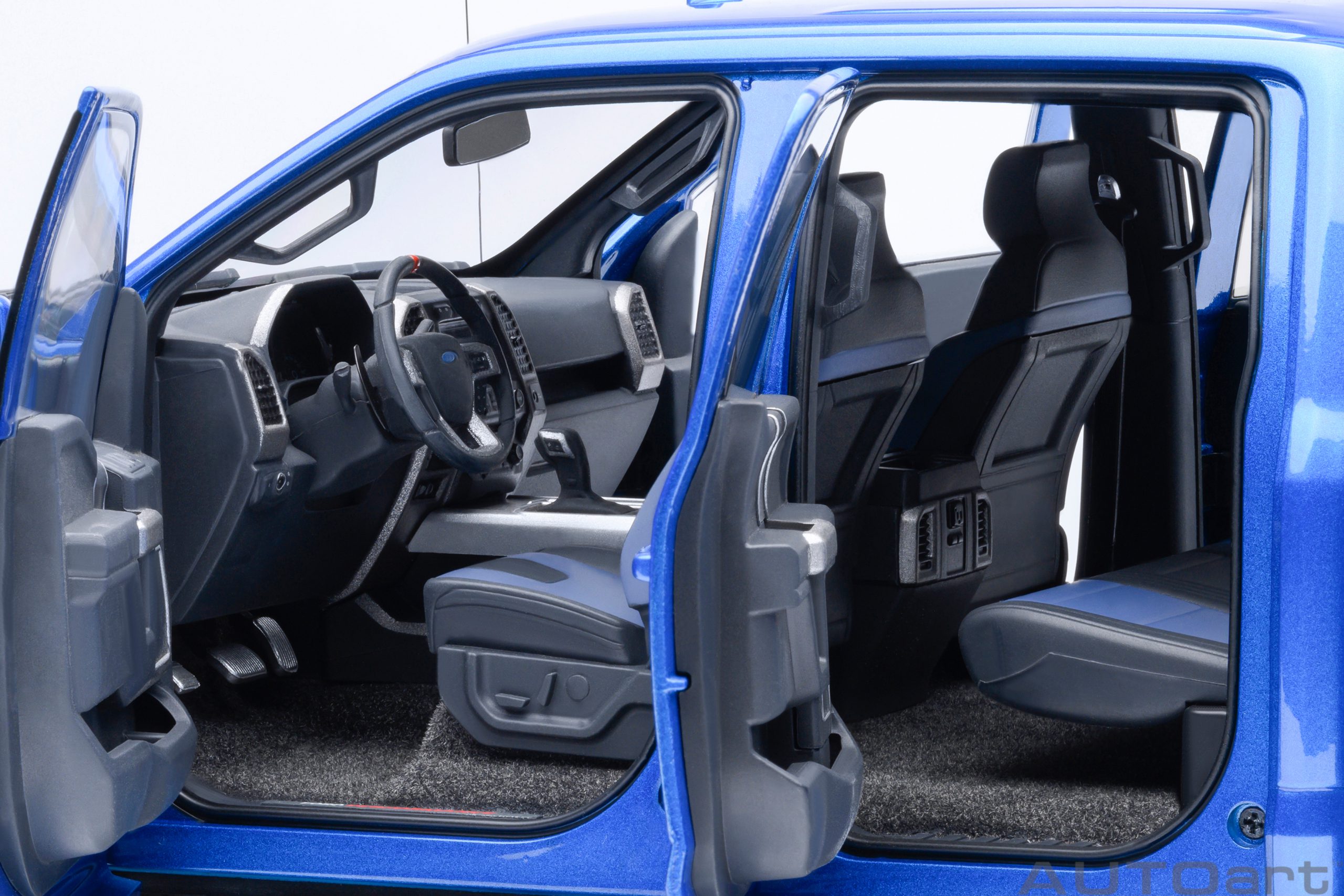AUTOart Ford F-150 Raptor Supercrew 2019 1:18 - Velocity Blue - Image 9