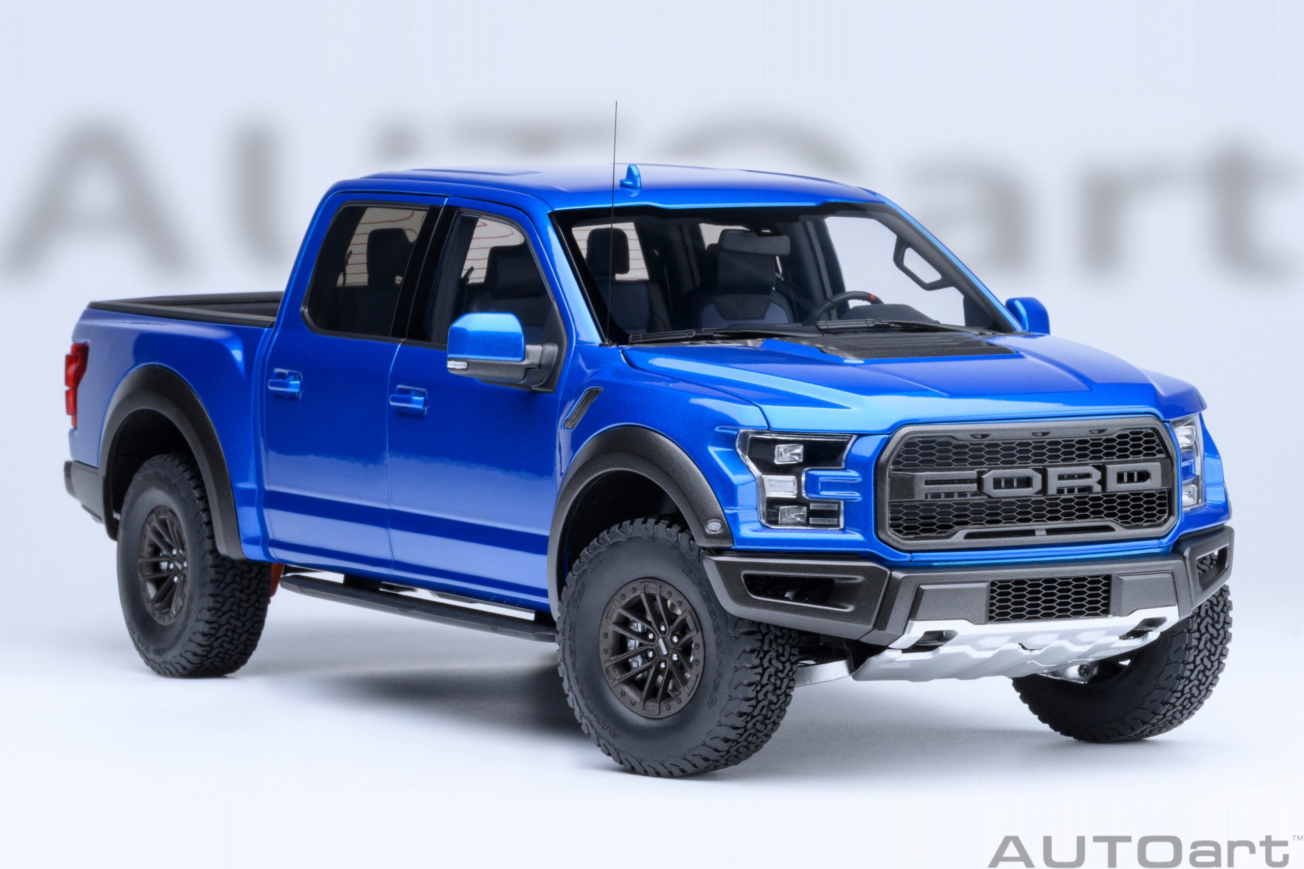 AUTOart Ford F-150 Raptor Supercrew 2019 1:18 - Velocity Blue - Image 18