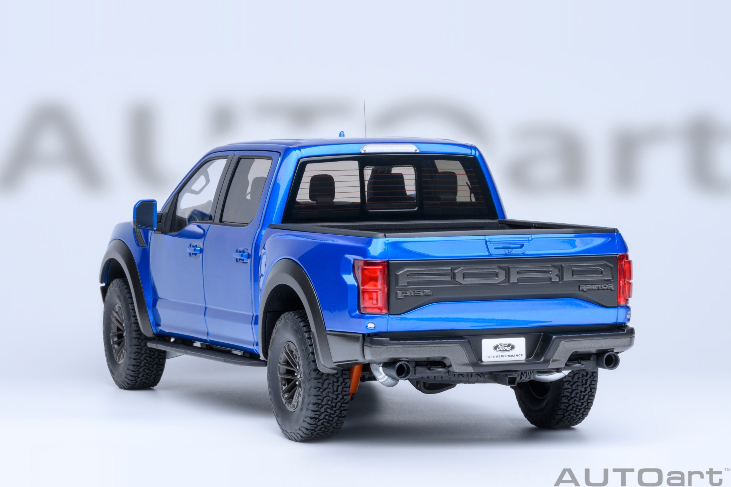 AUTOart Ford F-150 Raptor Supercrew 2019 1:18 - Velocity Blue - Image 20
