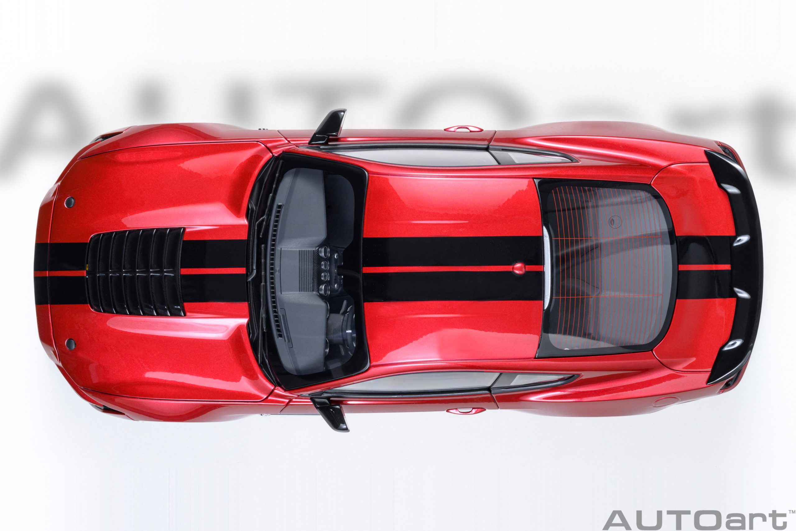 AUTOart Ford Mustang Shelby GT500 1:18 - Rapid Red - Image 7
