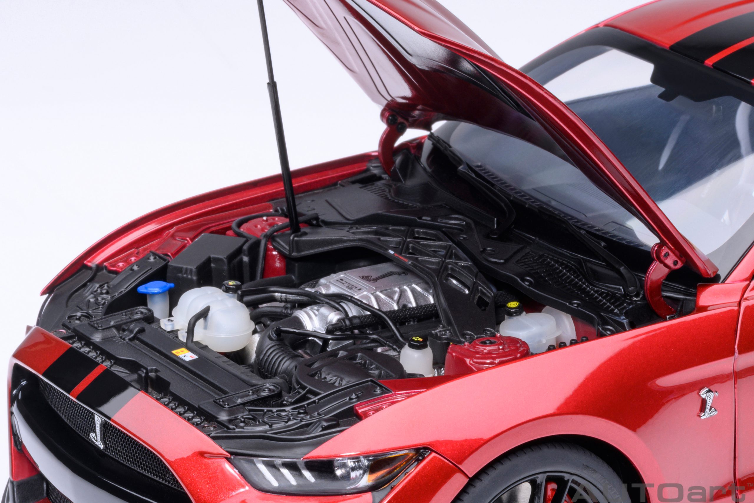 AUTOart Ford Mustang Shelby GT500 1:18 - Rapid Red - Image 11