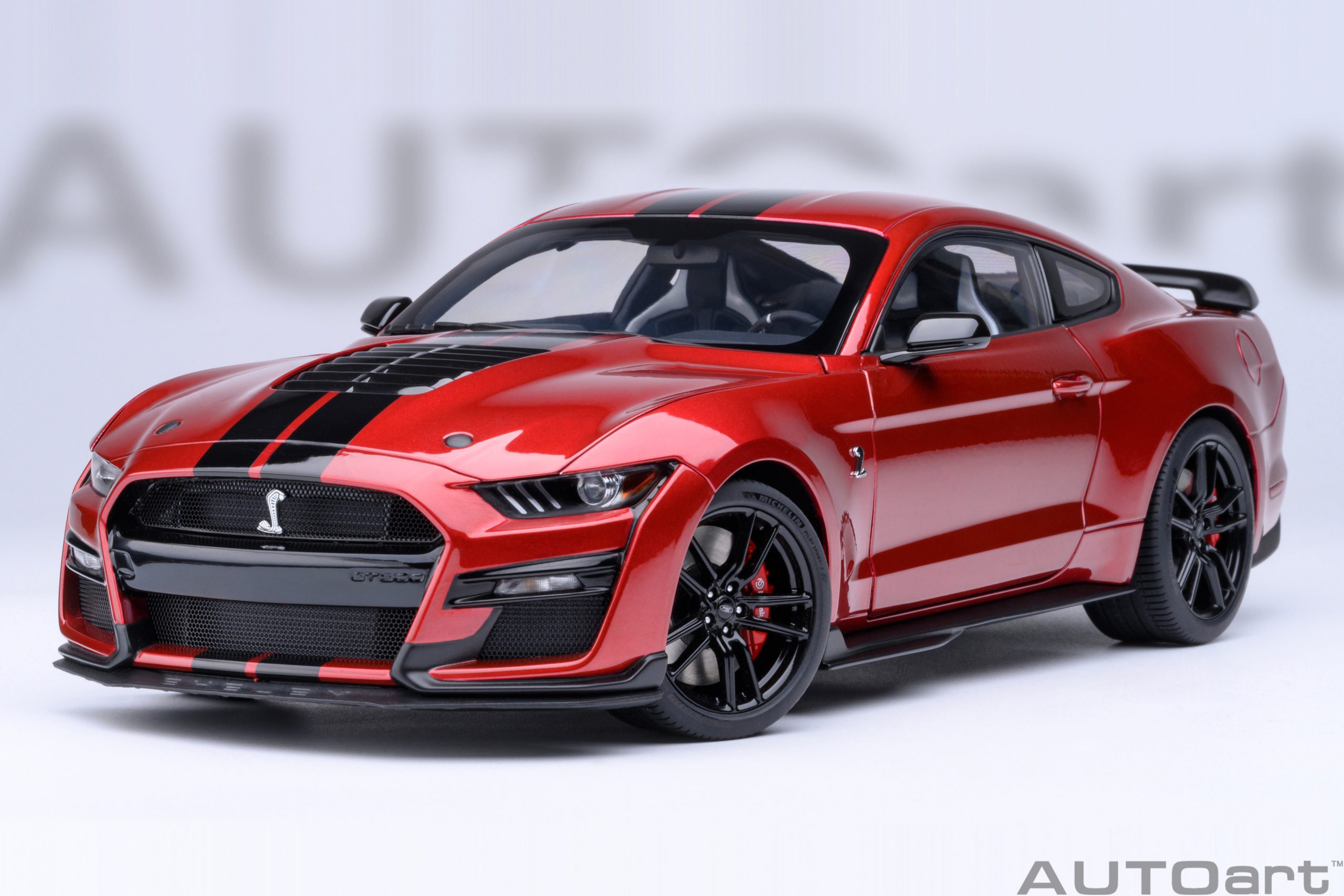 AUTOart Ford Mustang Shelby GT500 1:18 - Rapid Red - Image 17