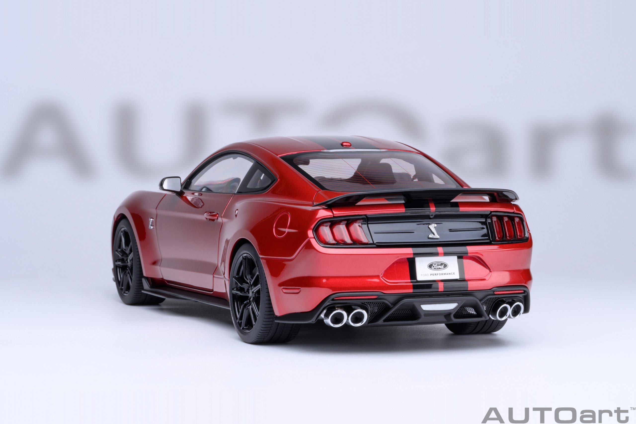 AUTOart Ford Mustang Shelby GT500 1:18 - Rapid Red - Image 20