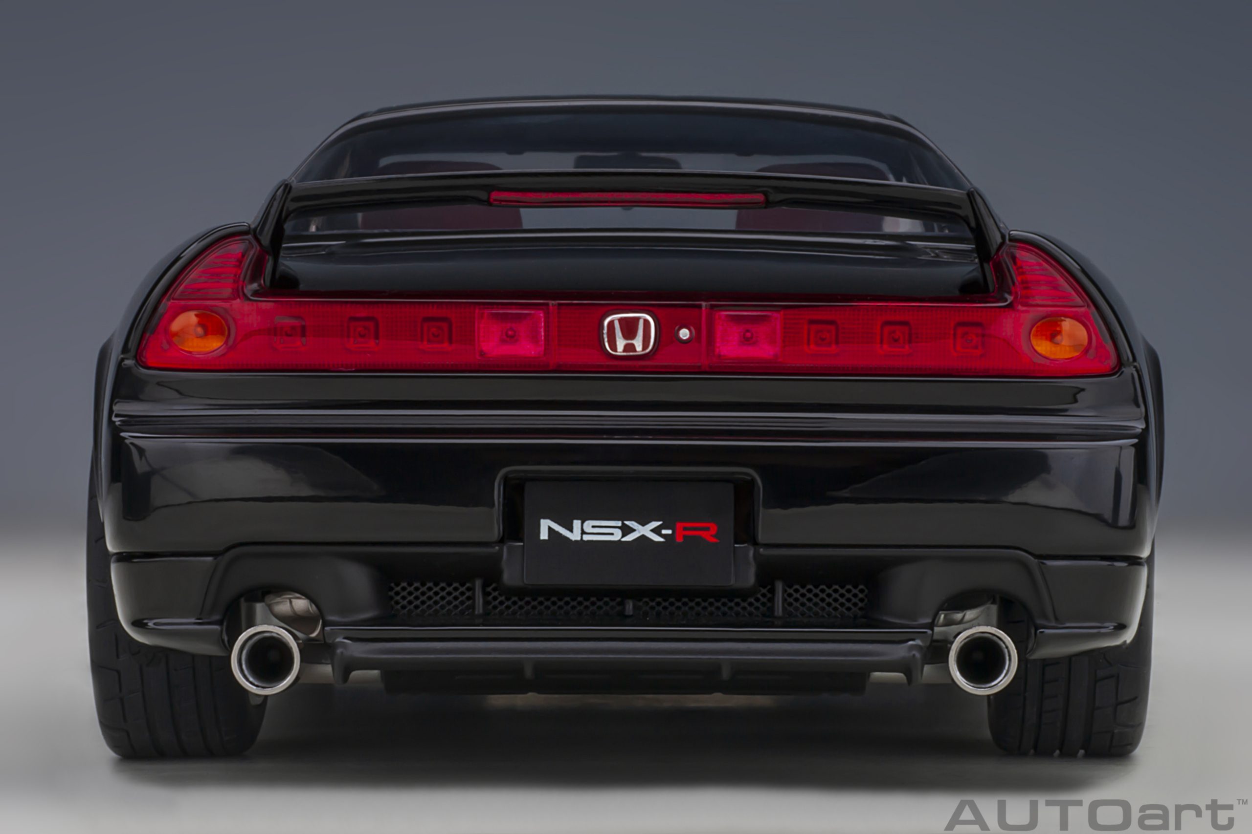 AUTOart Honda NSX-R (NA2) 2019 1:18 - Berlina Black - Immagine 6
