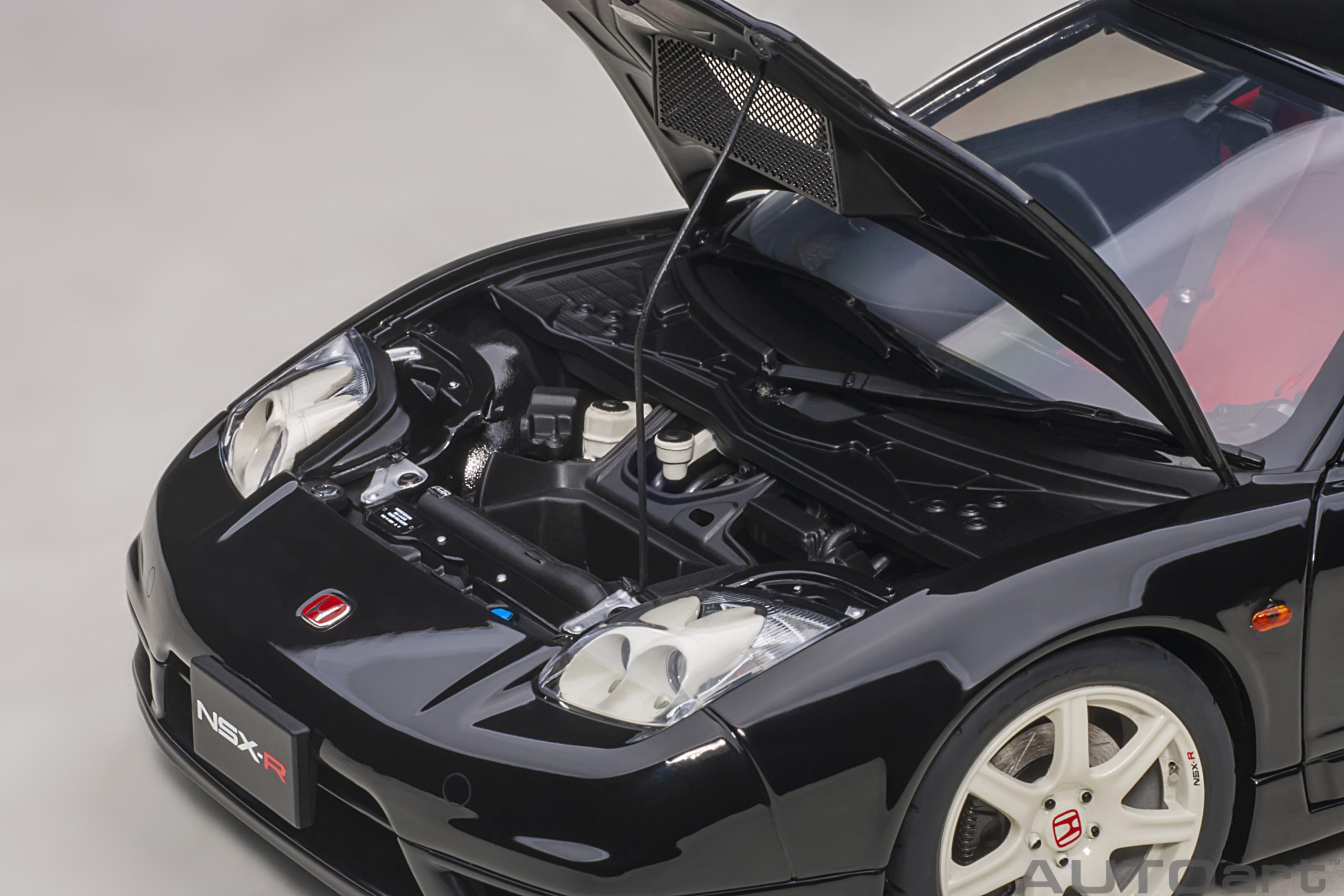 AUTOart Honda NSX-R (NA2) 2019 1:18 - Berlina Black - Immagine 9