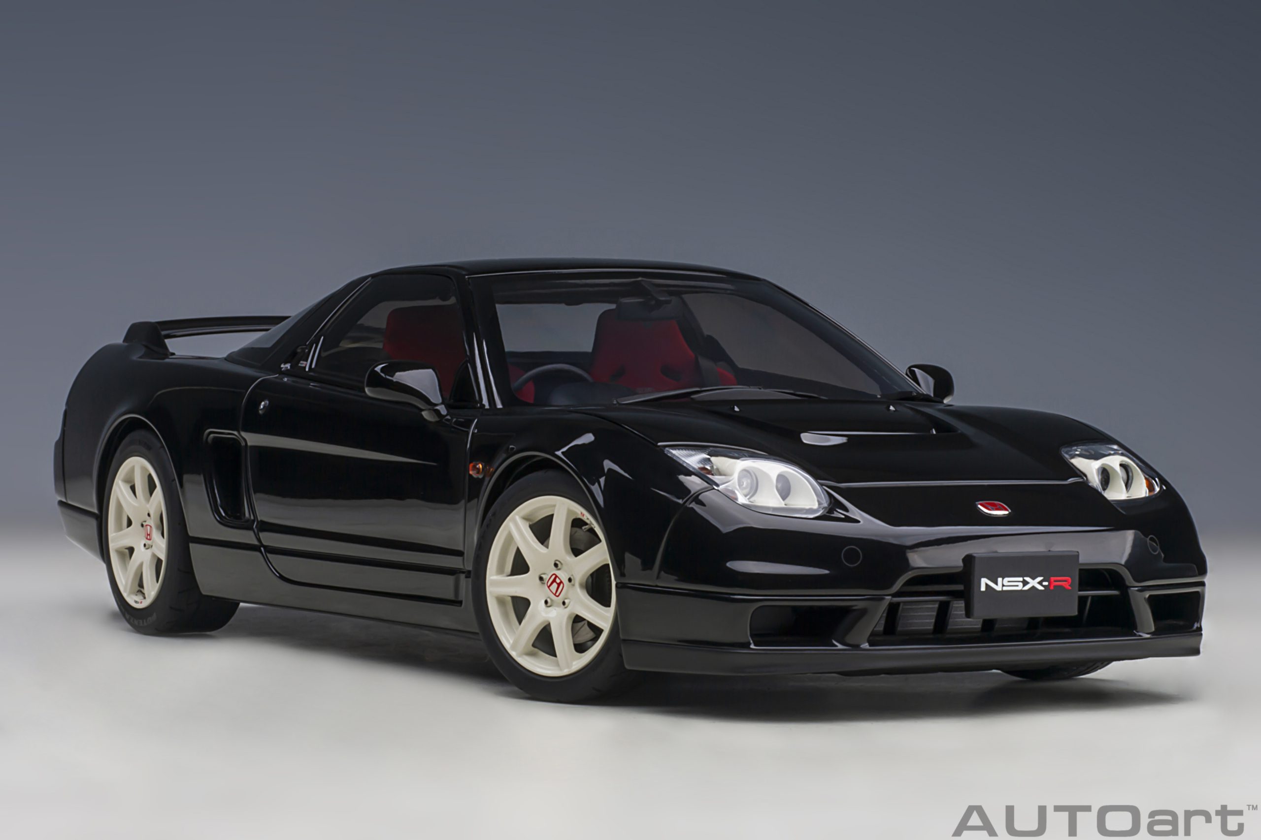 AUTOart Honda NSX-R (NA2) 2019 1:18 - Berlina Black - Immagine 14